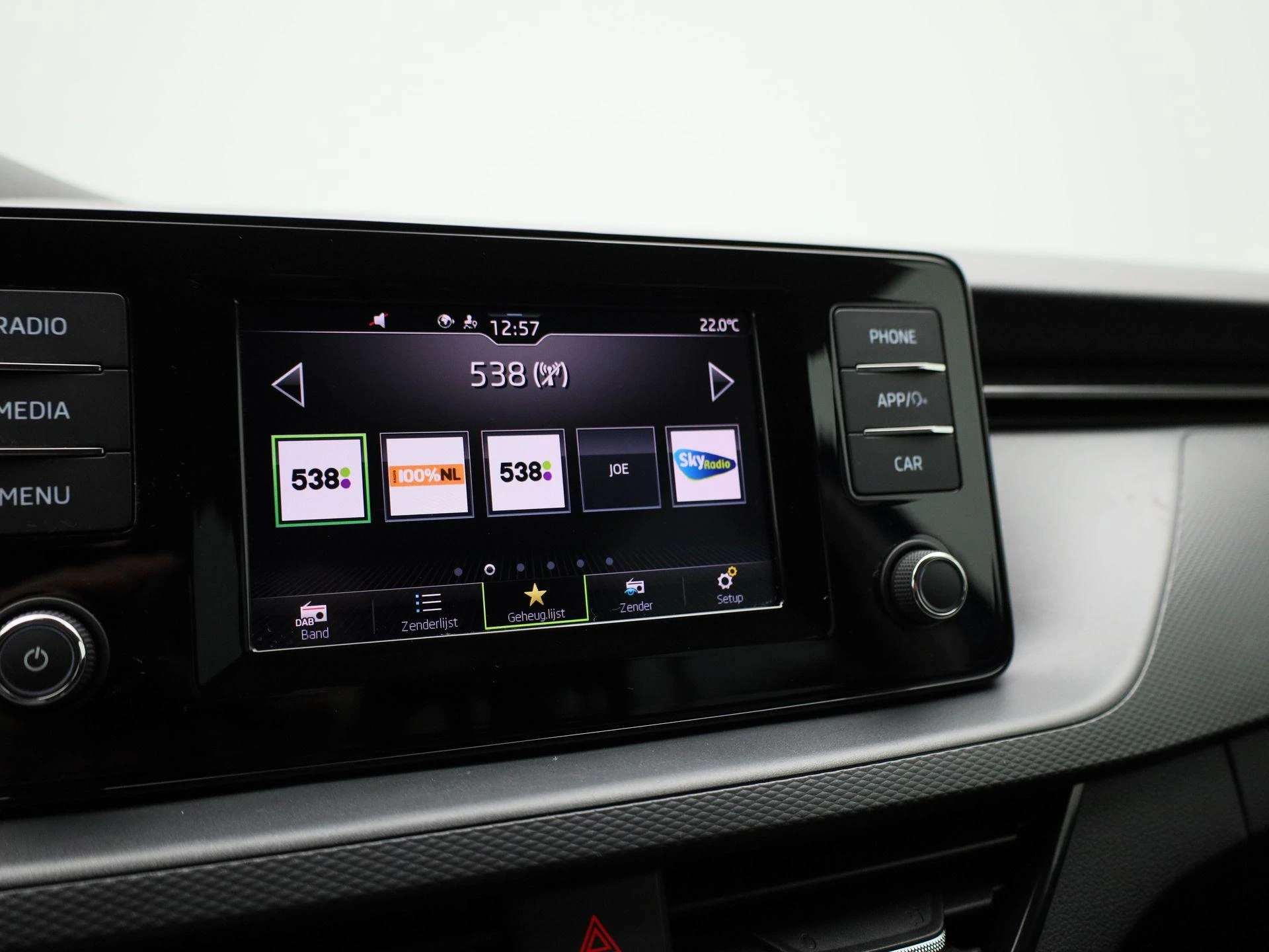 Škoda-Scala-image-13