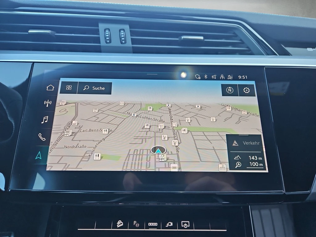 Audi-Q8 e-tron-image-10