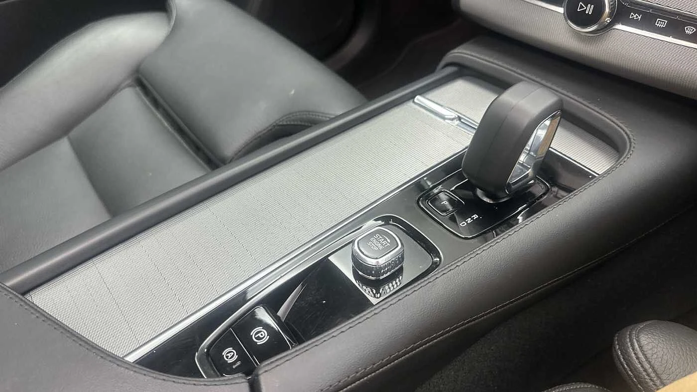Volvo-XC90-image-30
