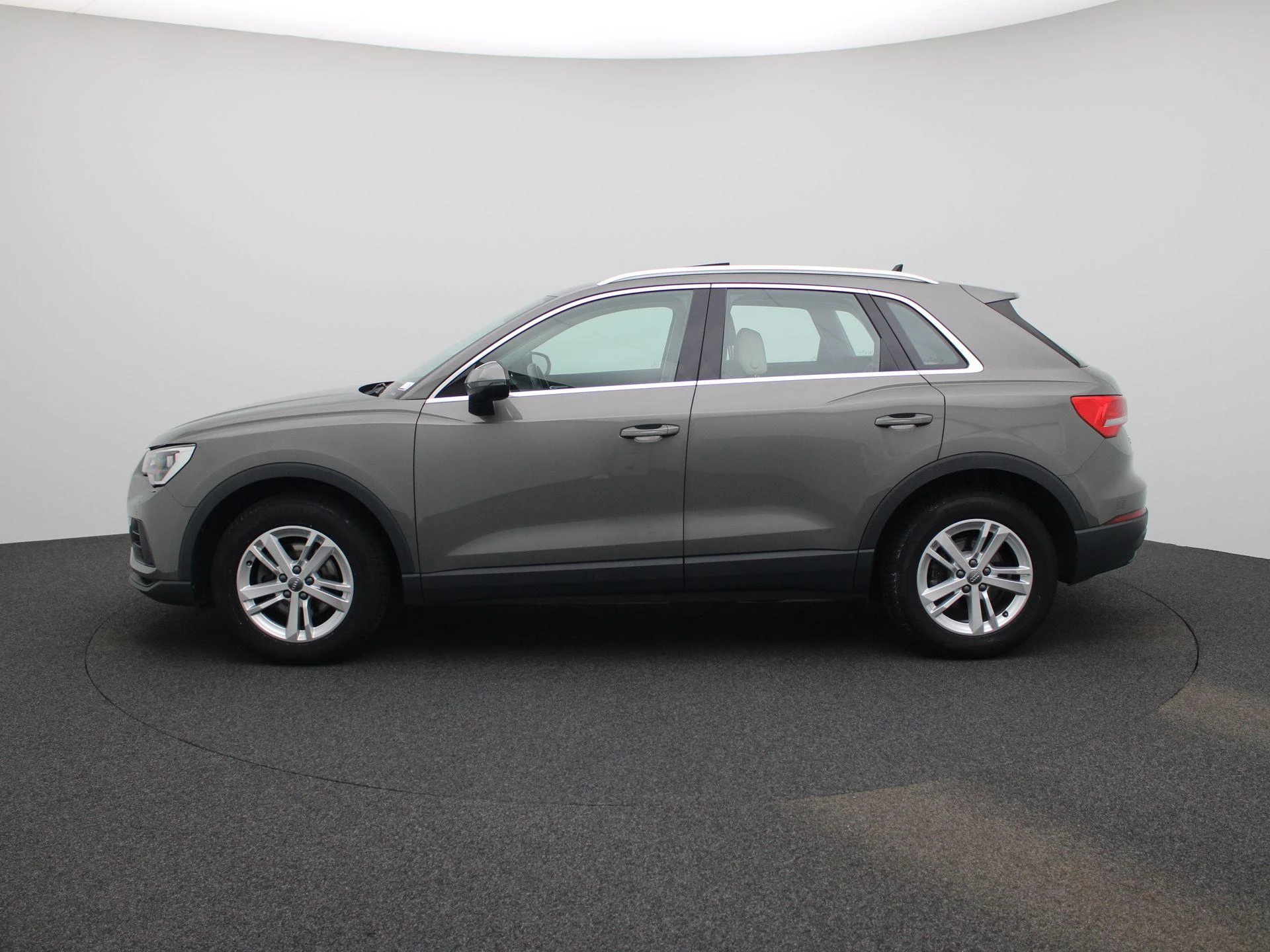 Audi Q3 35 TFSI S tronic Bus. Ed. Attraction