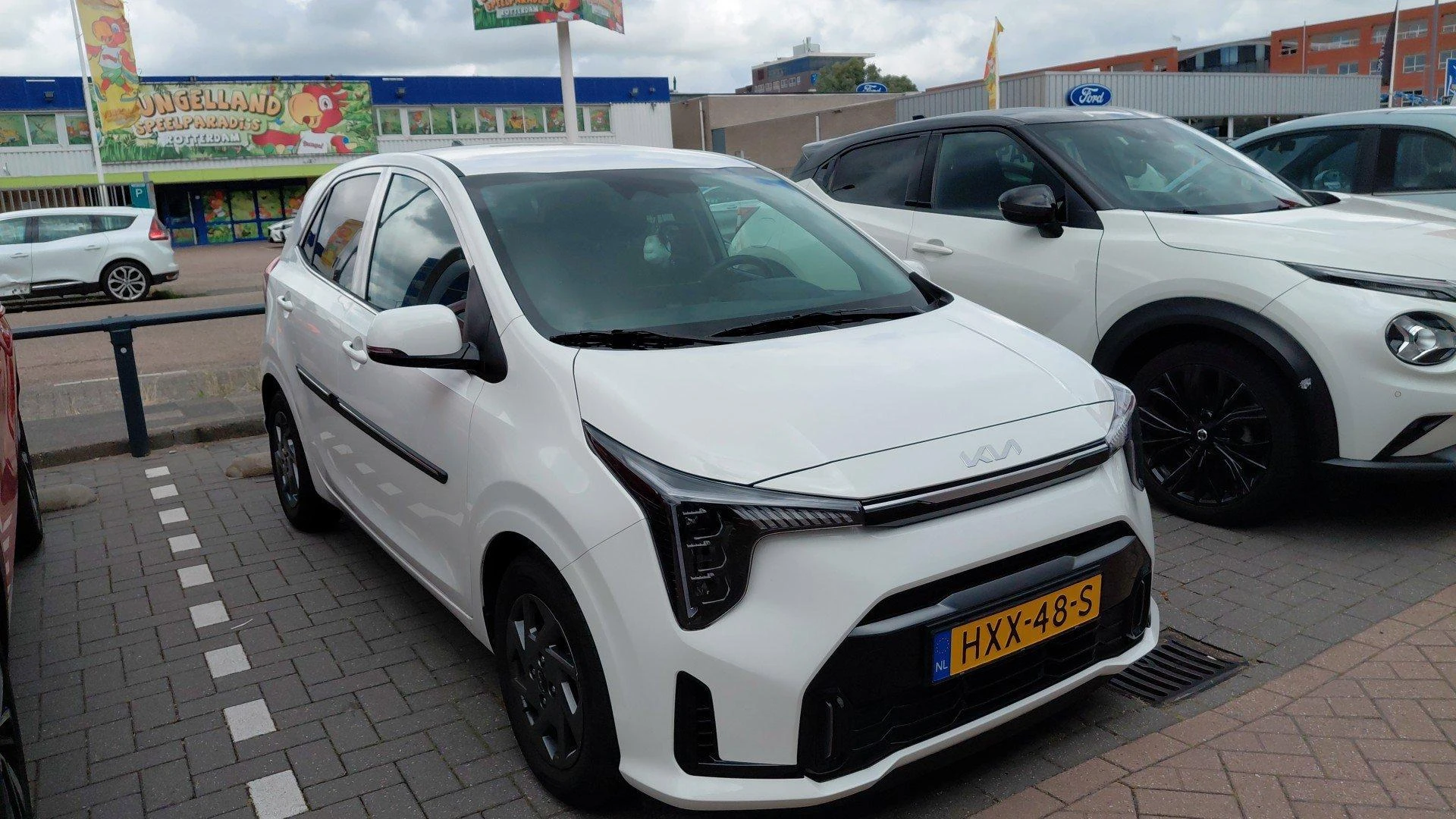 Kia-Picanto-image-2