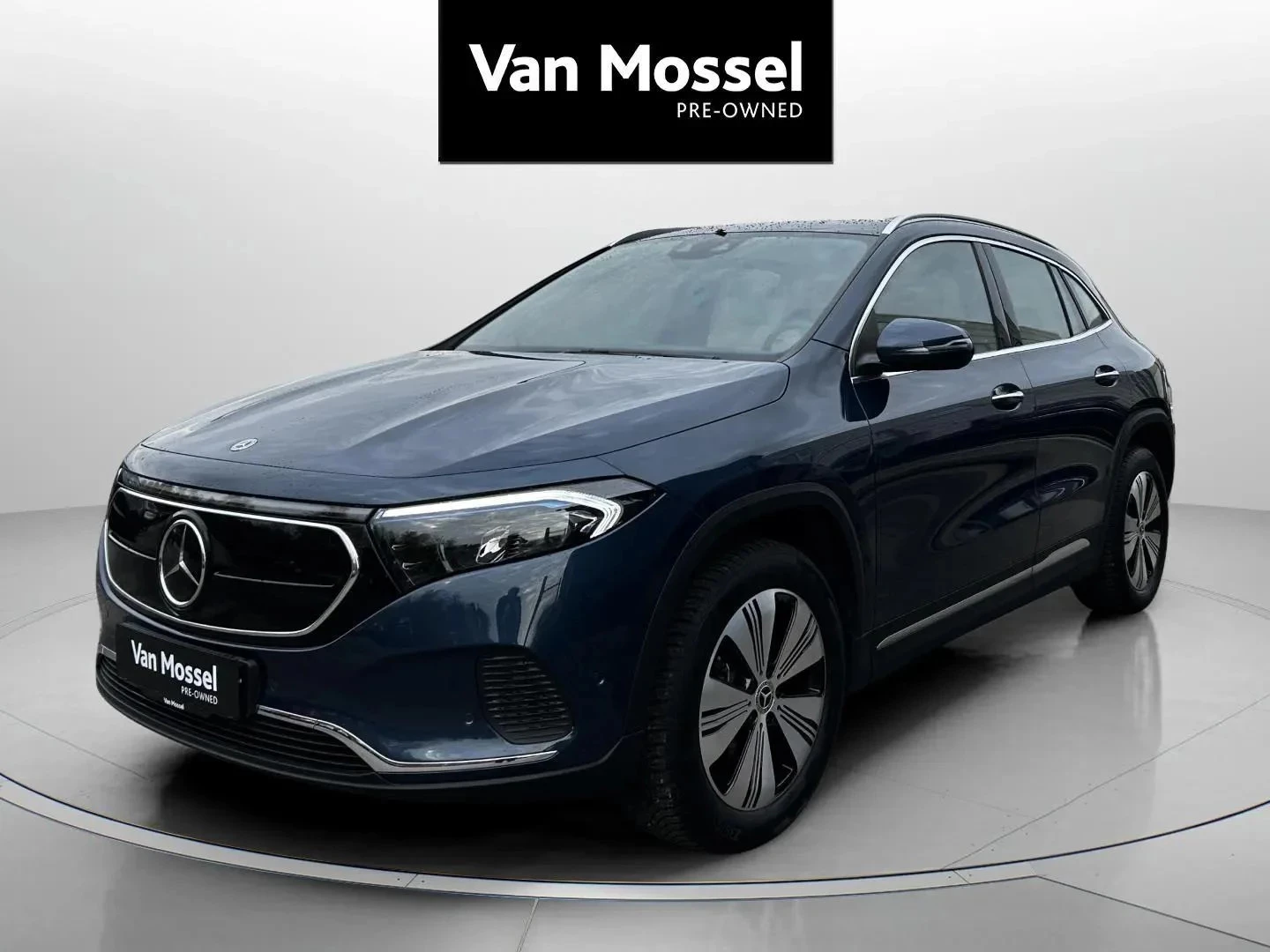 Mercedes-Benz-EQA-image-0