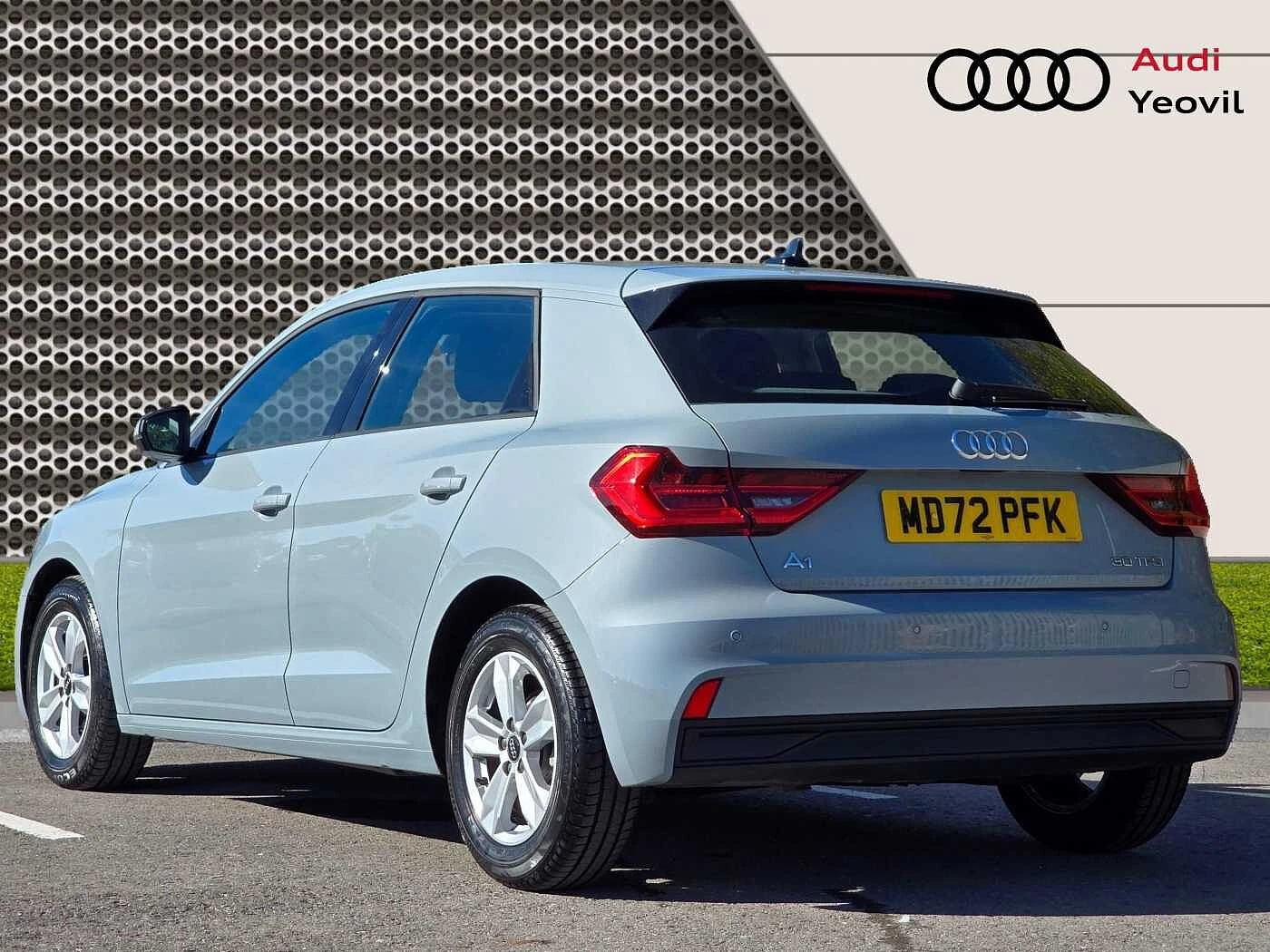 Audi-A1 Sportback-image-2