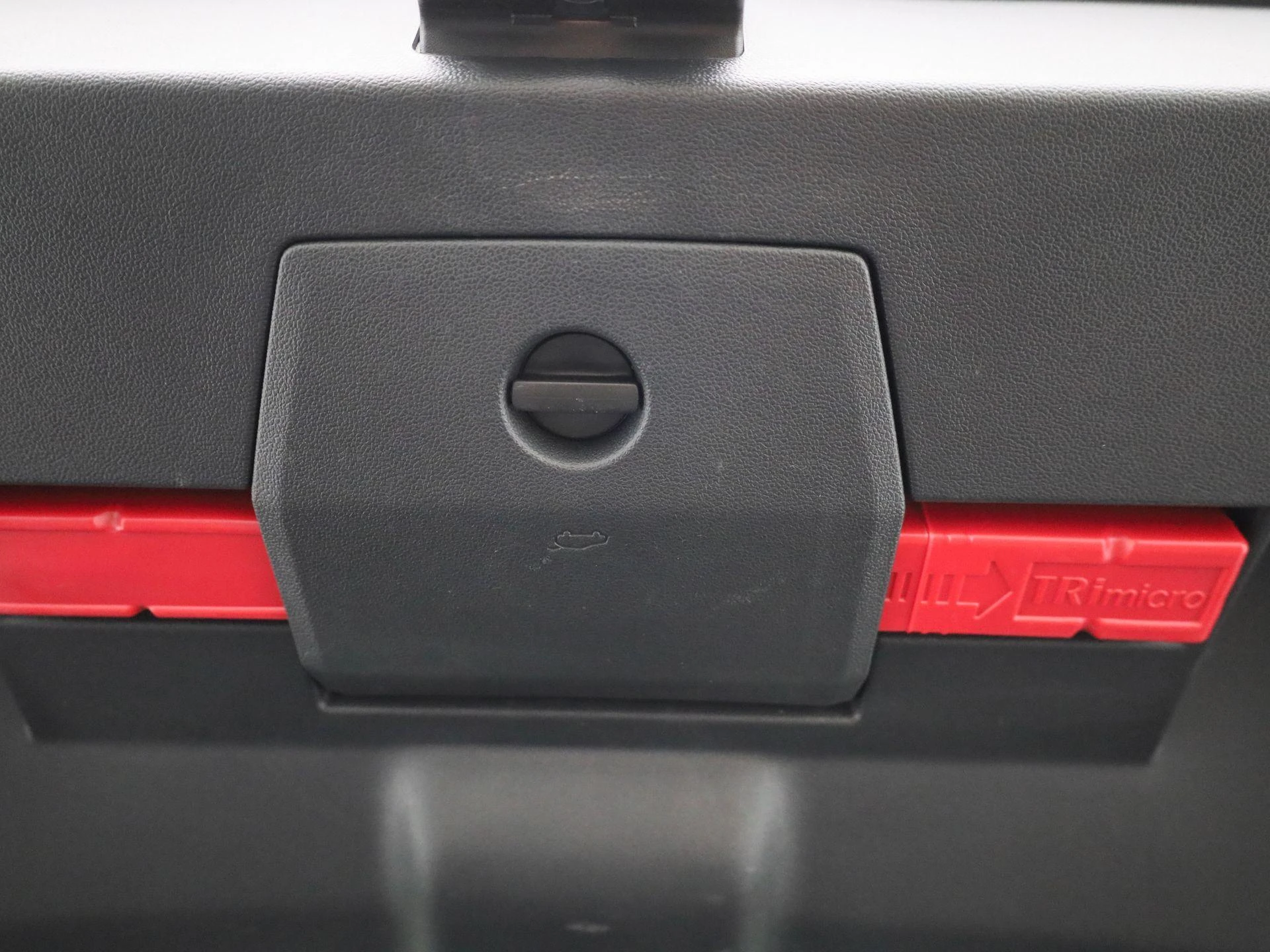 Volkswagen-Polo-image-11