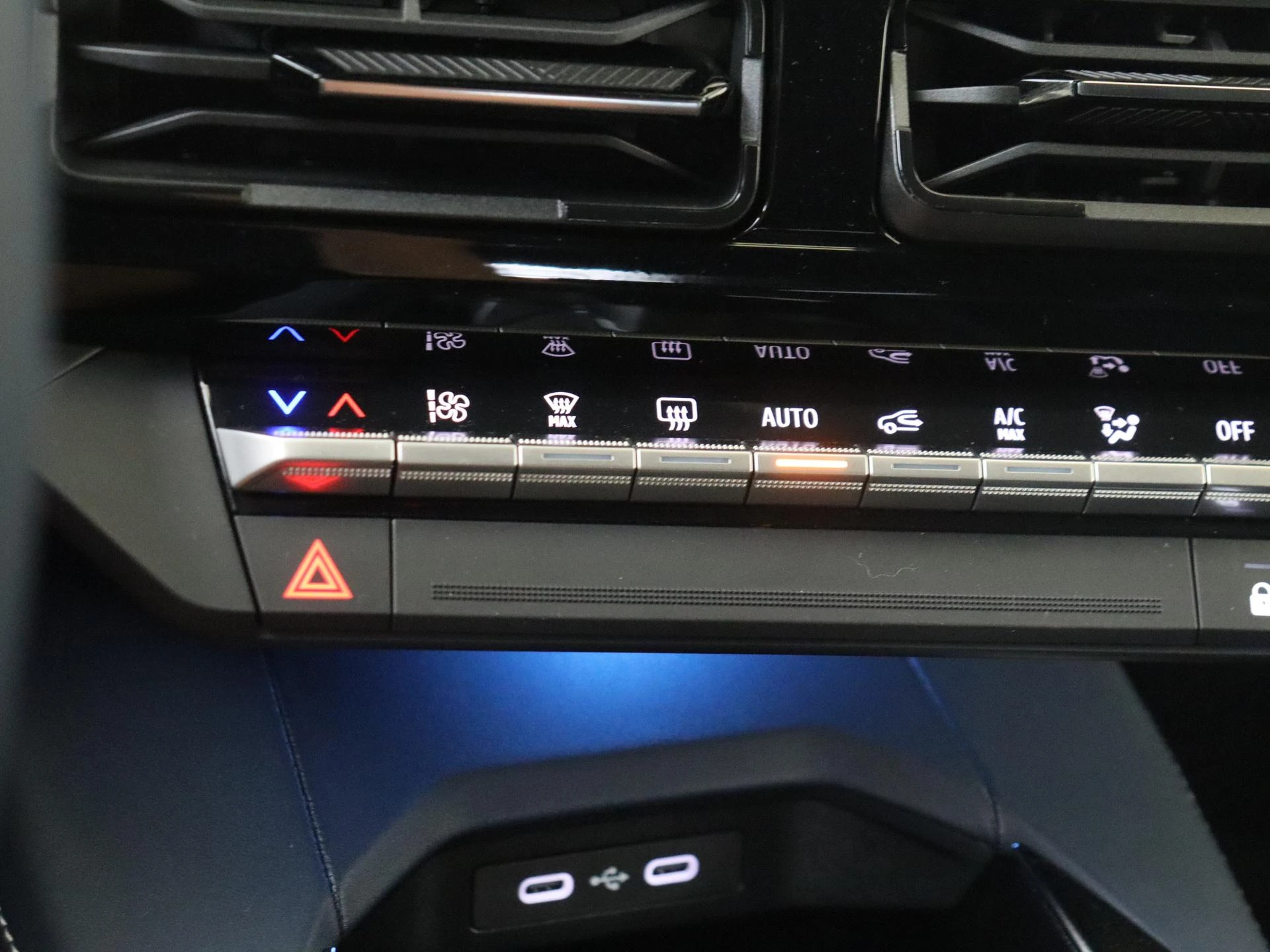 Alpine-A290-image-19