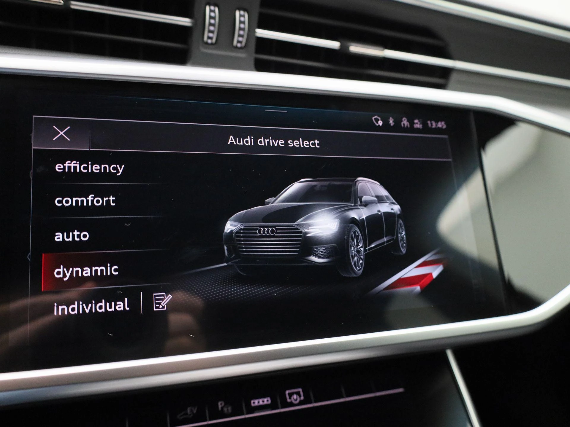 Audi-A6-image-27
