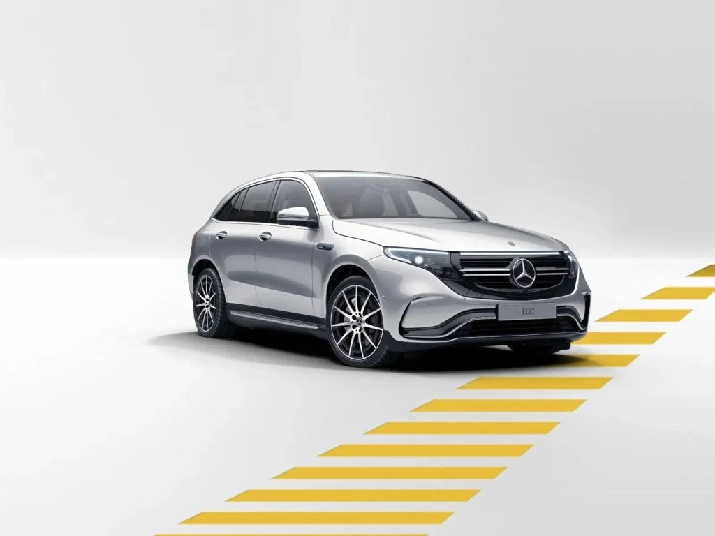 Mercedes-Benz-EQC 400-image-8