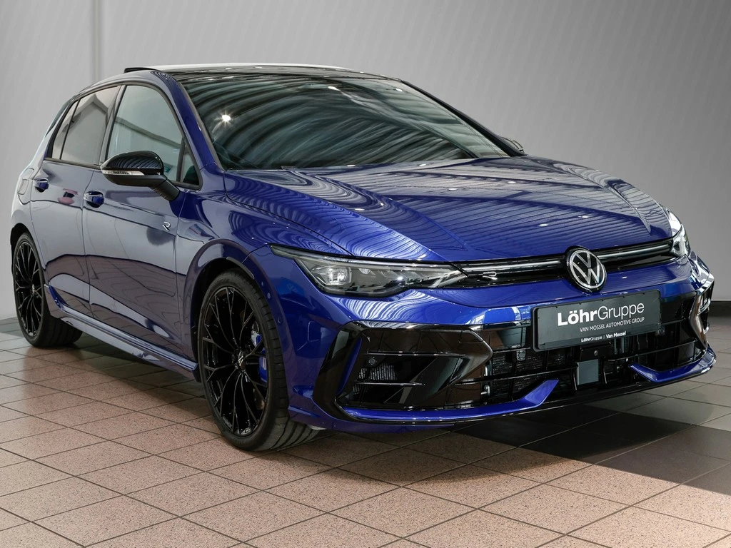 Volkswagen-Golf-image-2