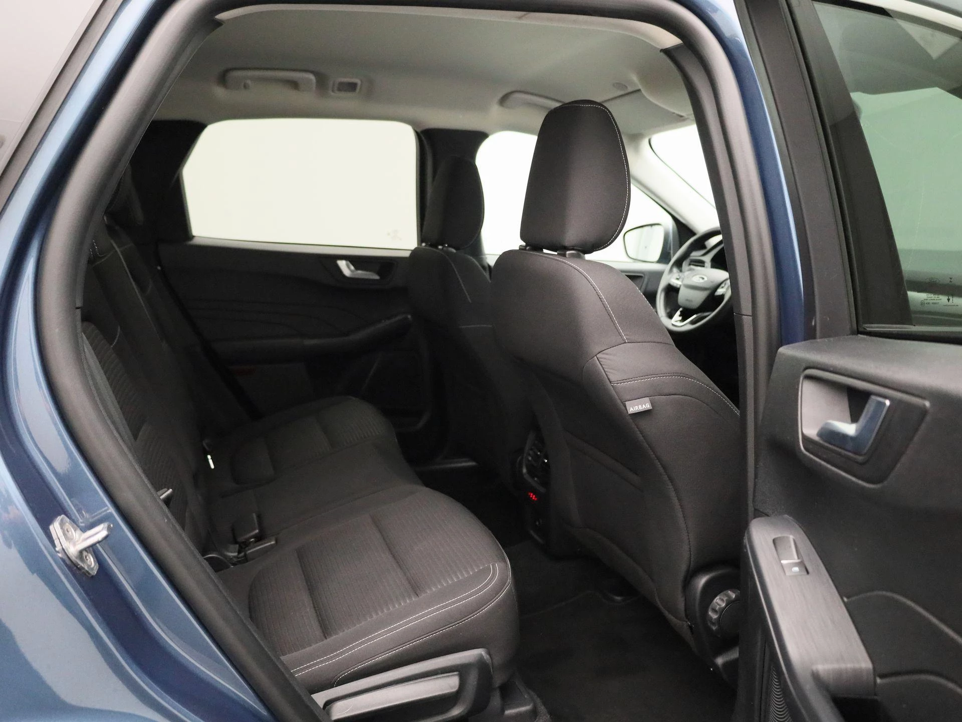 Ford-Kuga-image-35