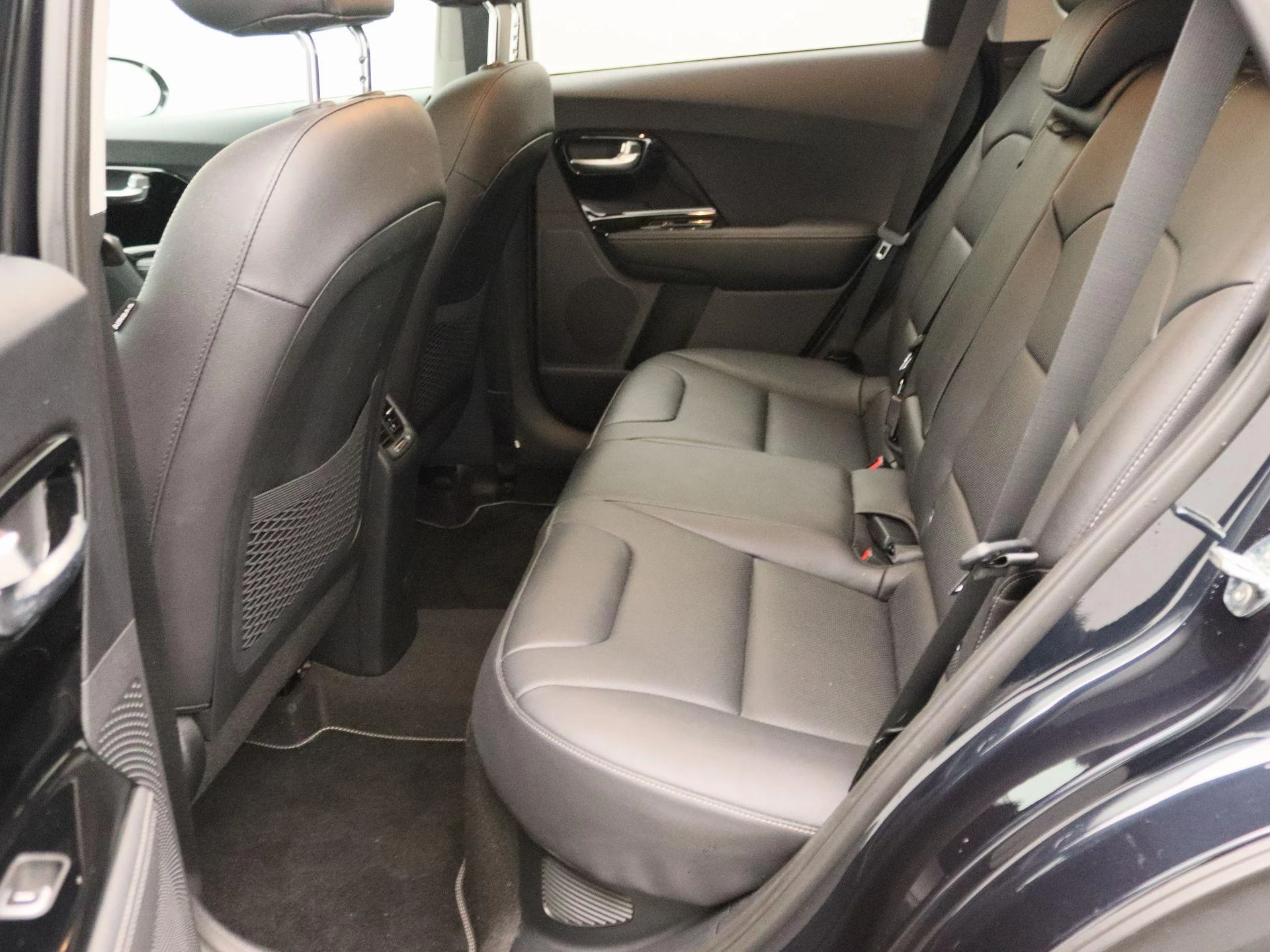 Kia-Niro-image-14