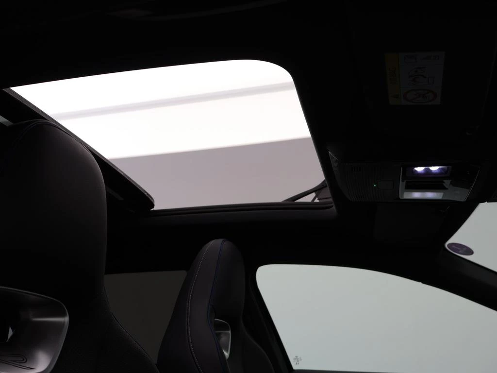 Volkswagen-Passat-image-11