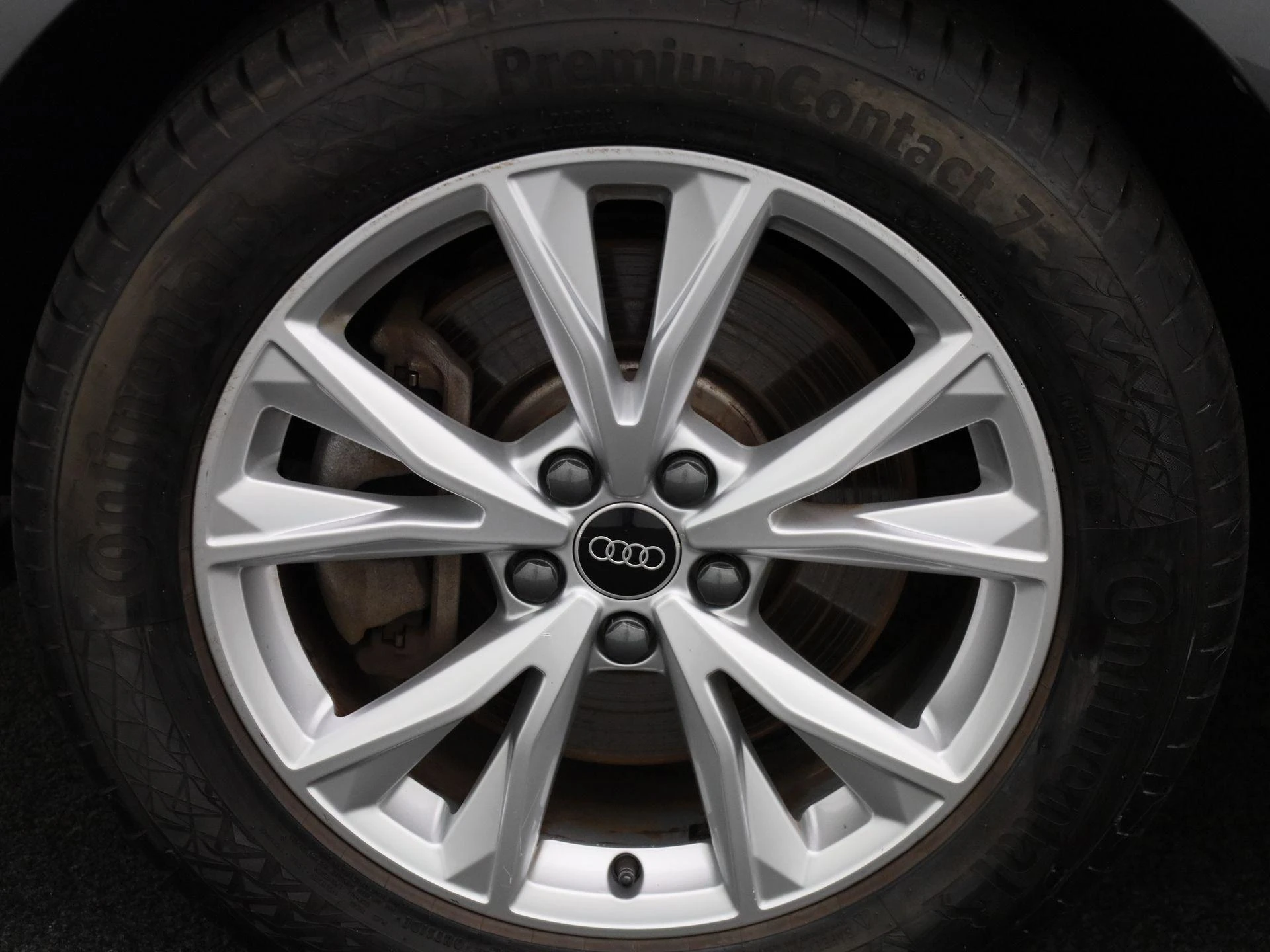 Audi-Q3-image-13