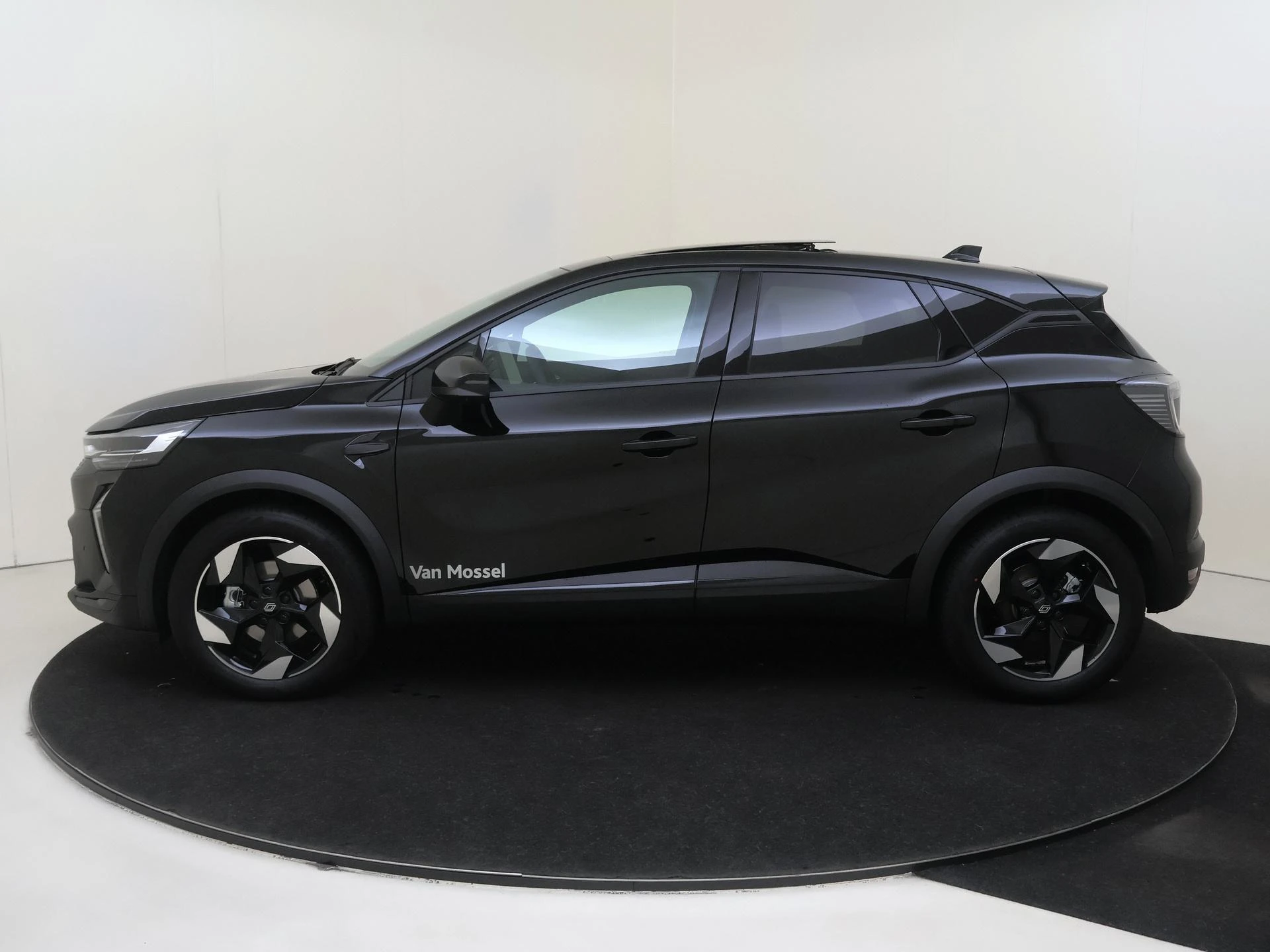 Renault-Captur-image-7
