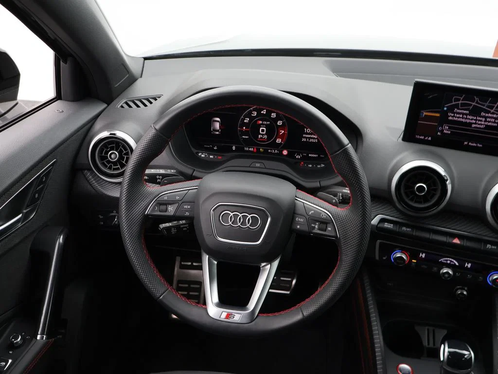 Audi-SQ2-image-14
