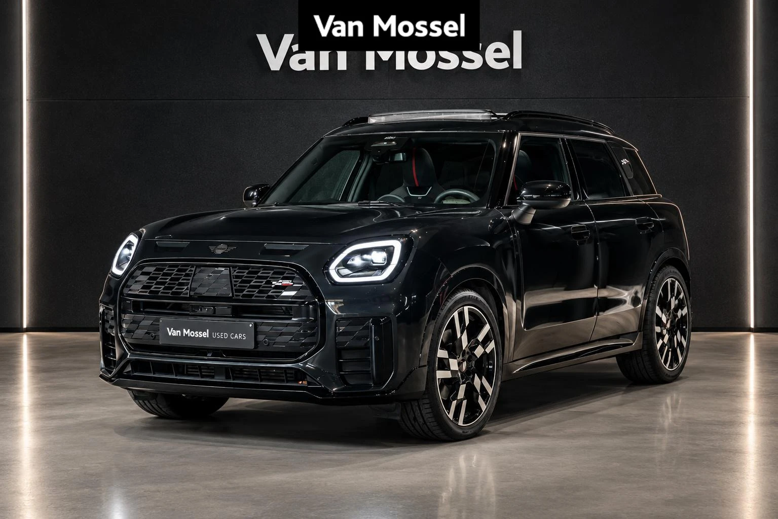 MINI-Countryman-image-0