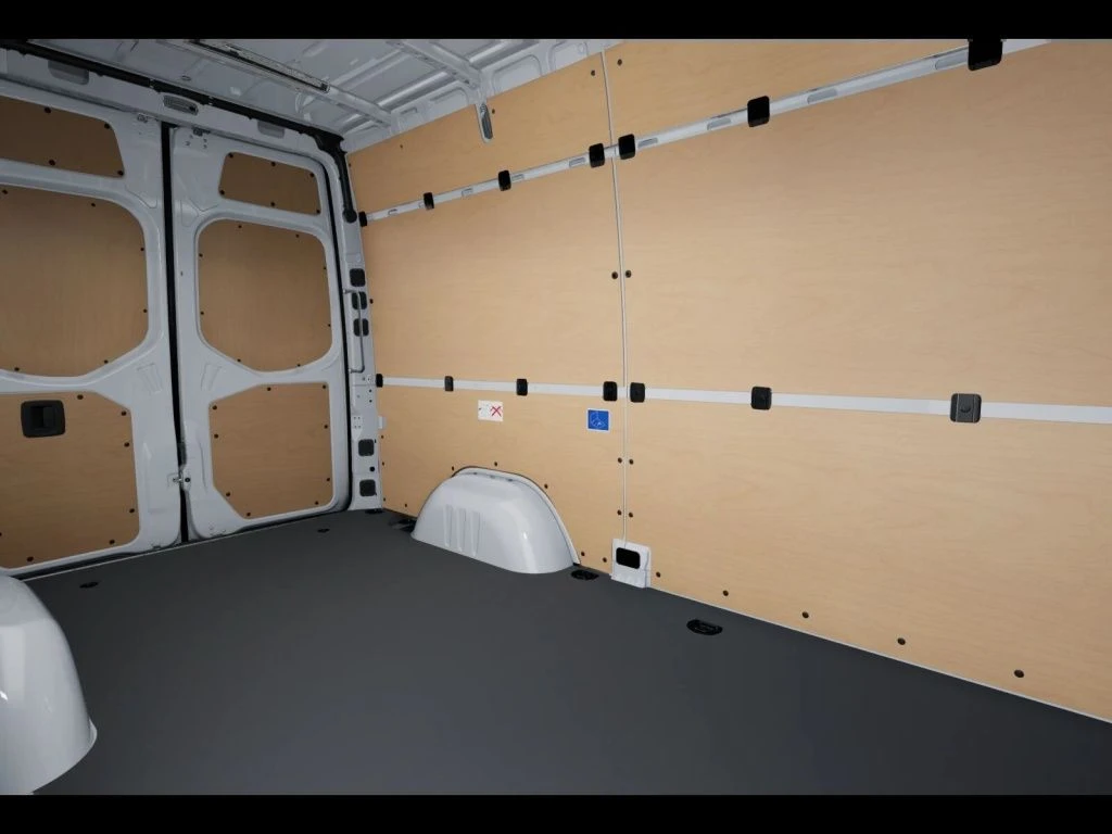 Mercedes-Benz-Sprinter 317-image-11