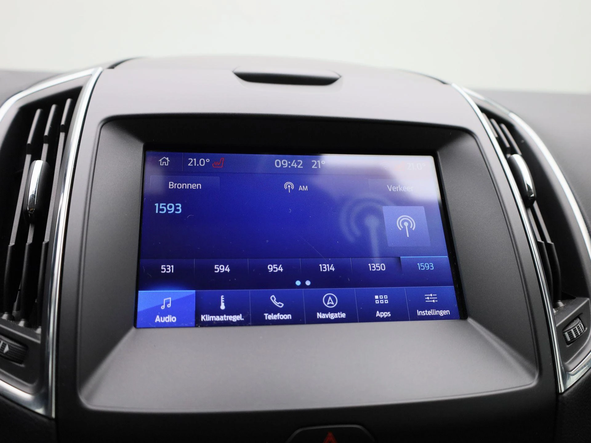 Ford-S-Max-image-19
