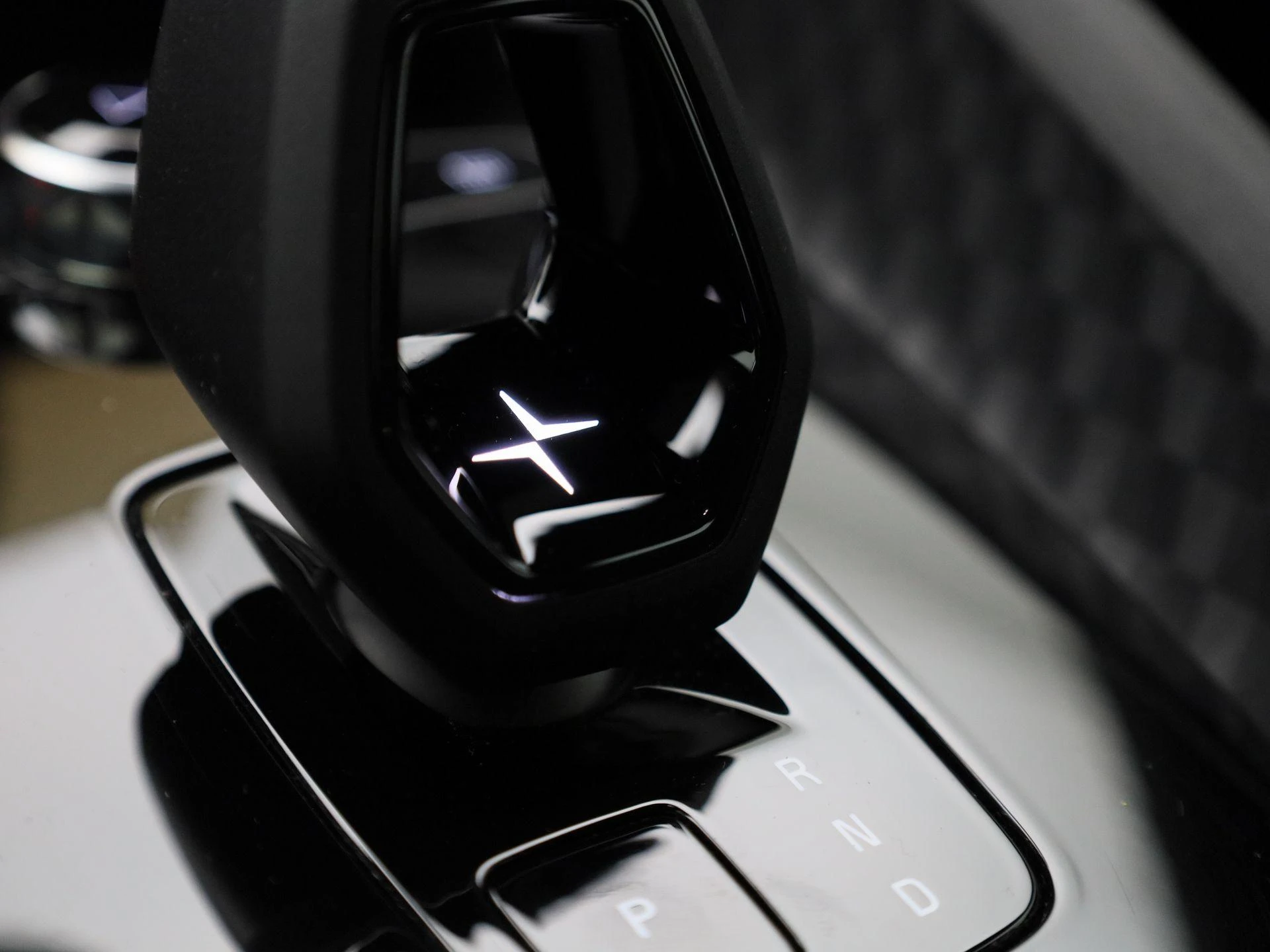 Polestar-2-image-29