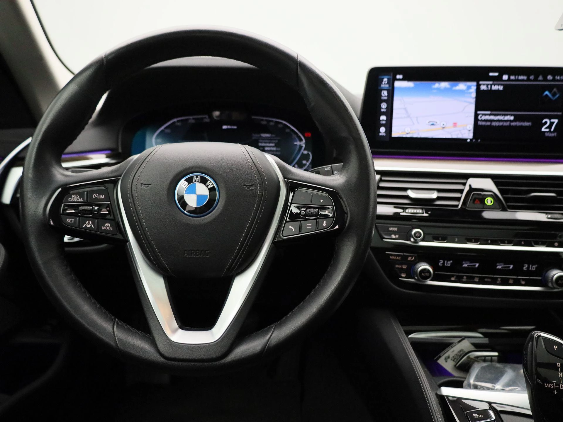 BMW-5 Serie-image-6