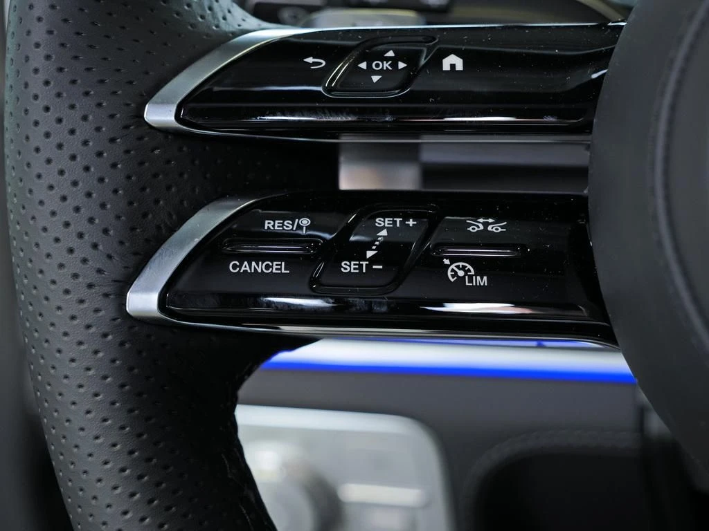 Mercedes-Benz-GLE 450 d-image-8