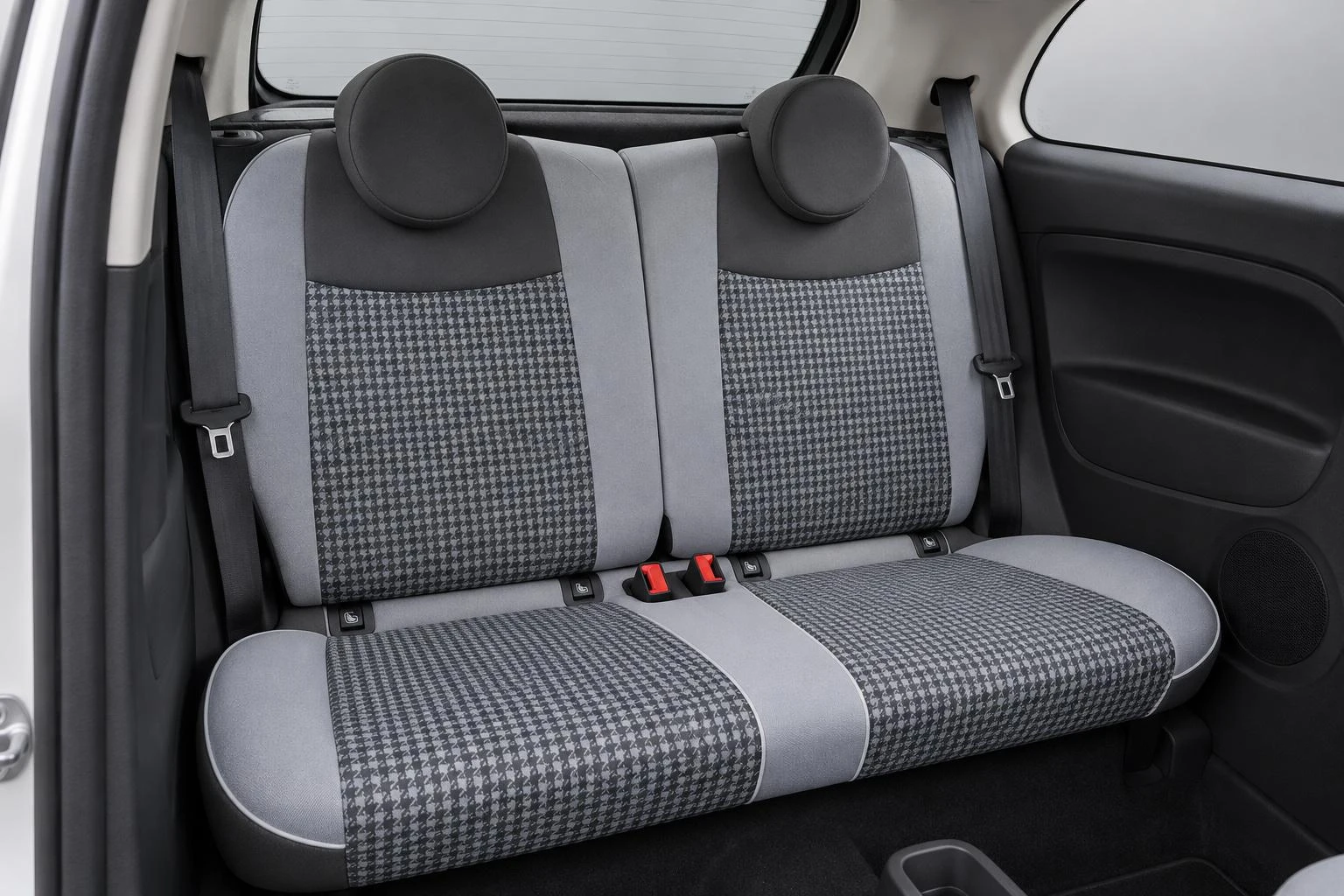 Fiat-500C-image-3
