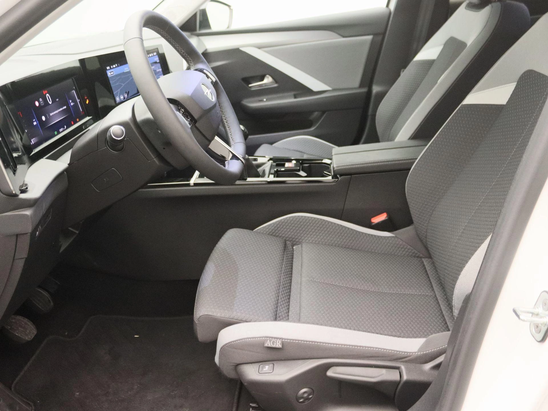 Opel-Astra-image-10