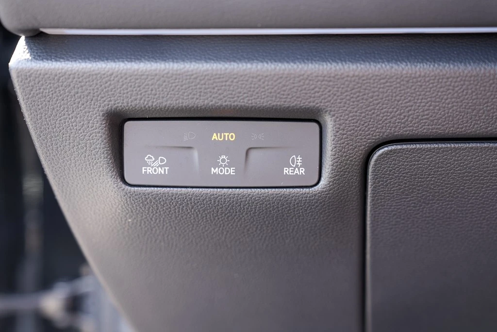 Volkswagen-Passat-image-16