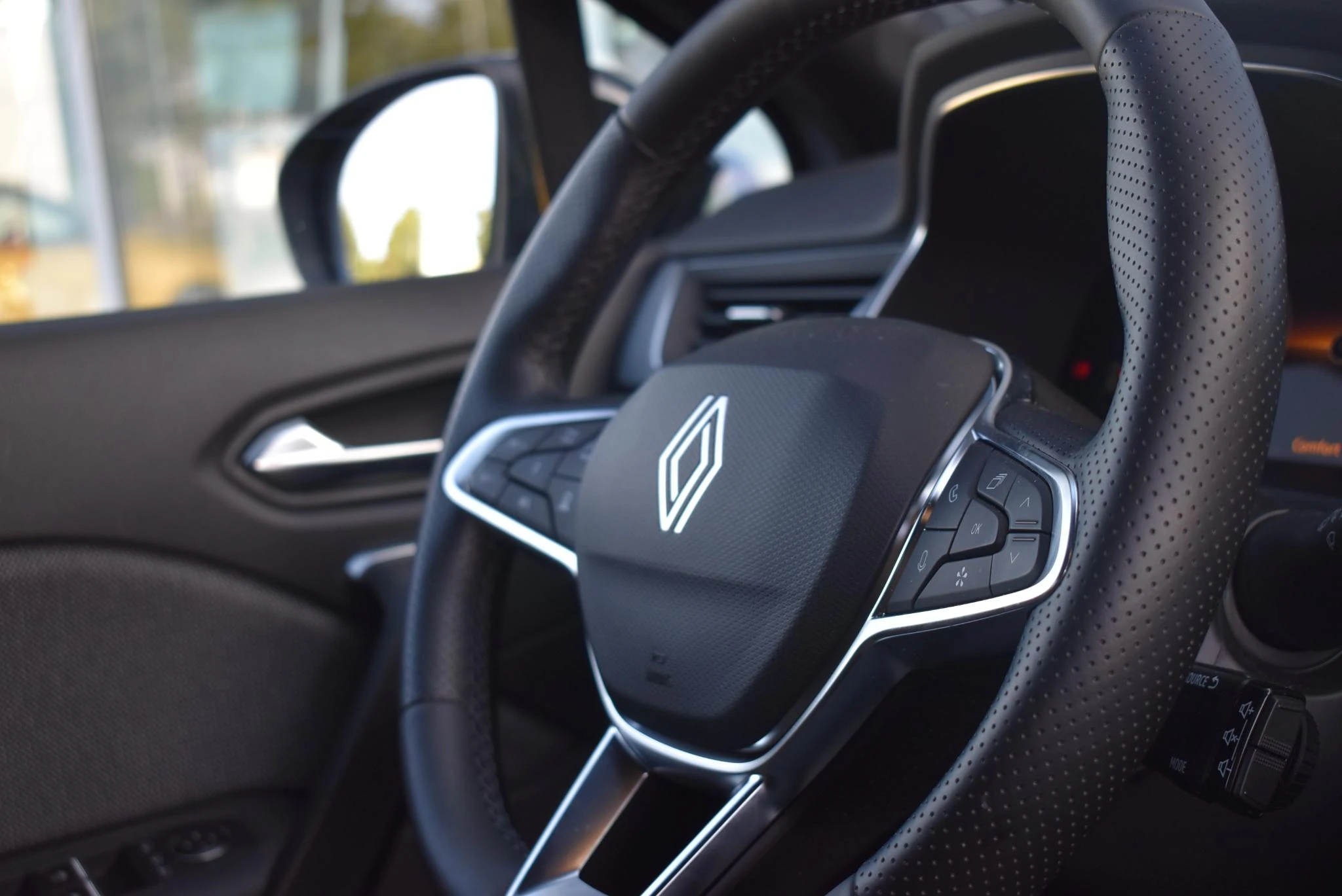 Renault-Captur-image-23