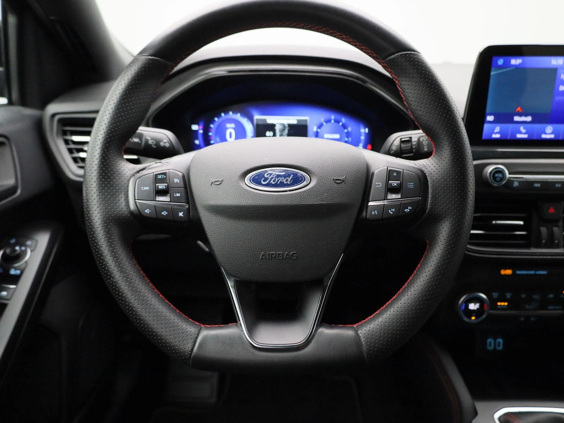 Ford-Focus-image-6