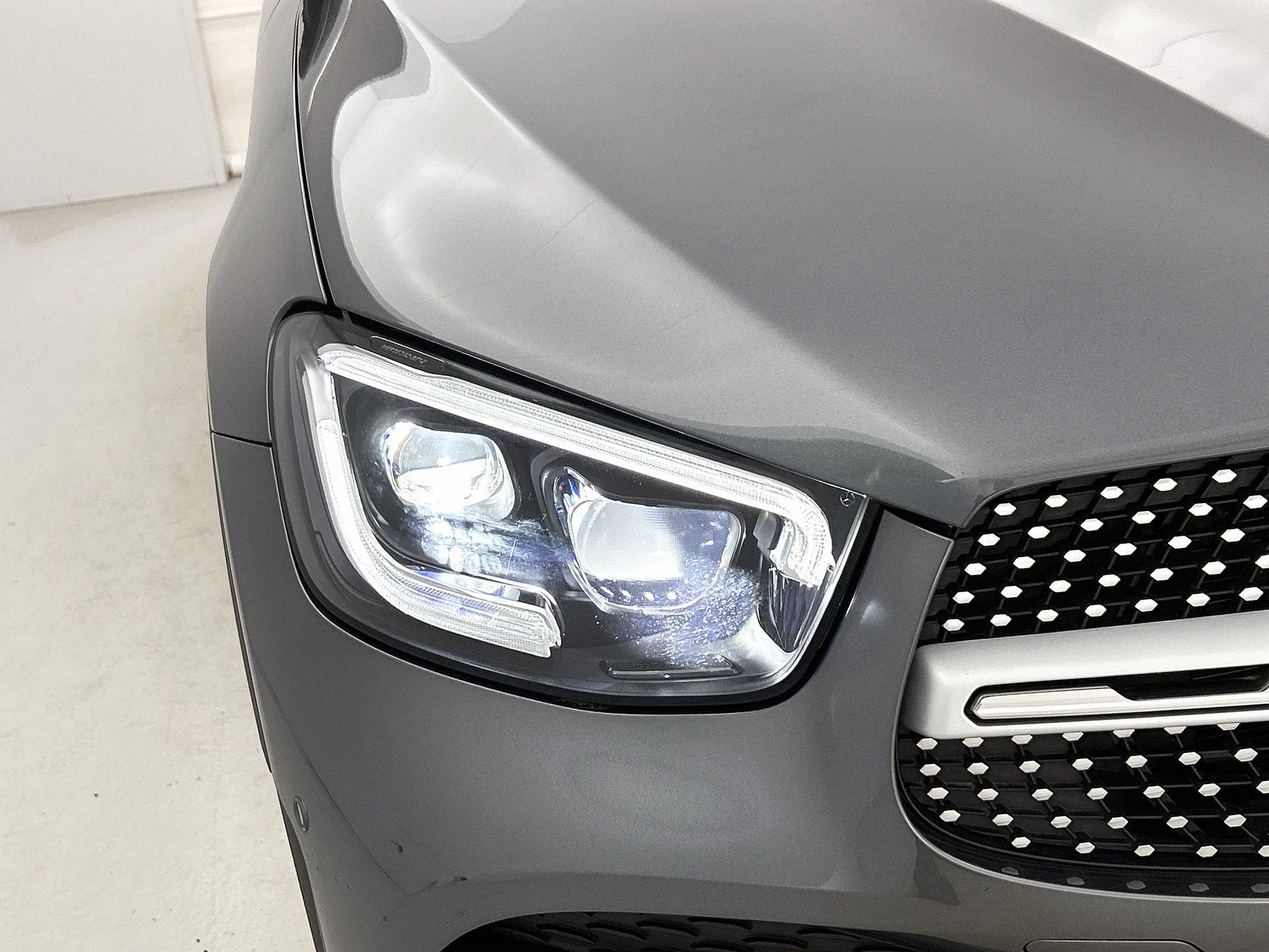Mercedes-Benz-GLC-image-27