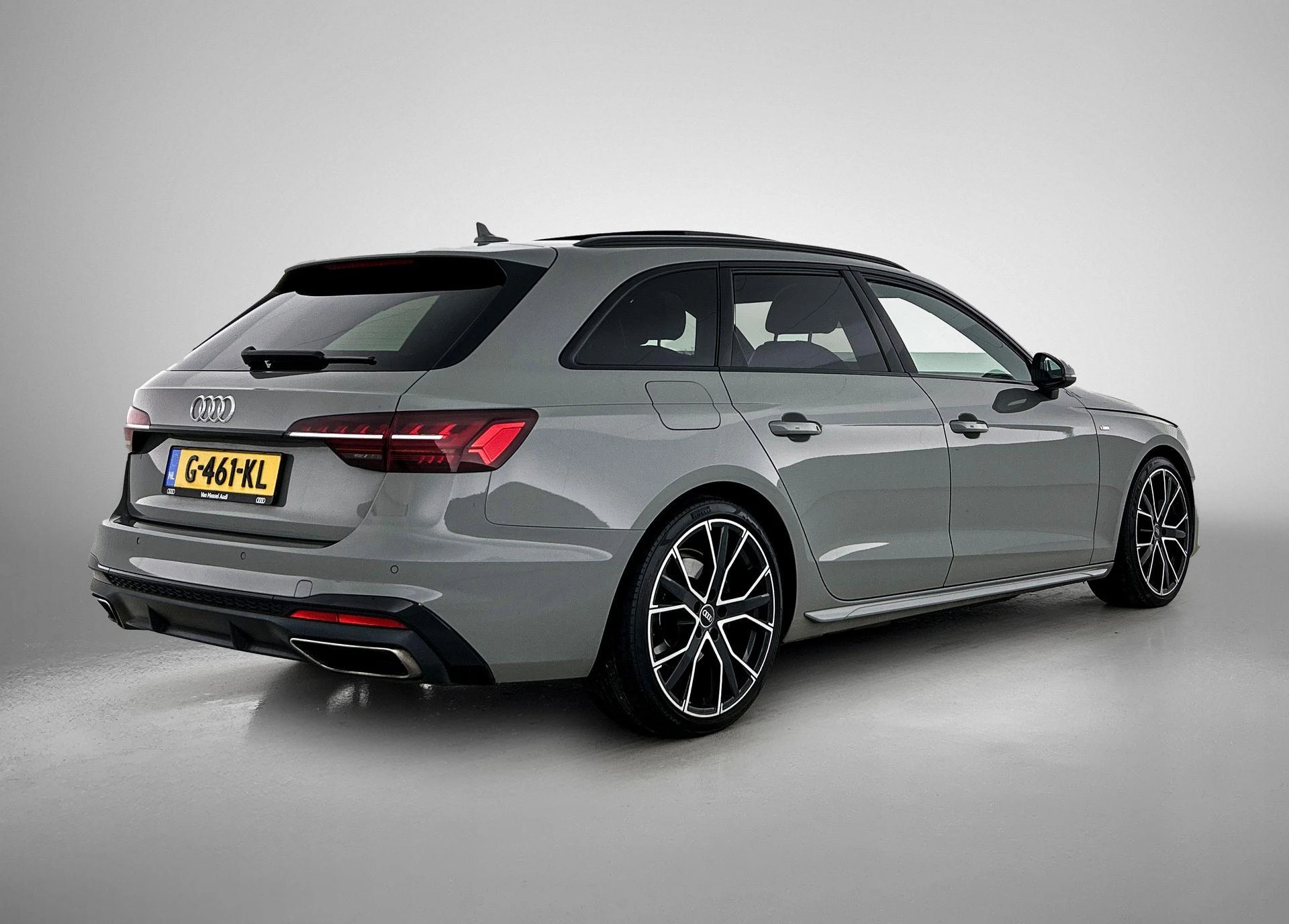 Audi A4 Avant 35 TFSI Launch edition Sport 150 PK
