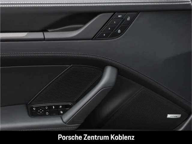 Porsche-911-image-22