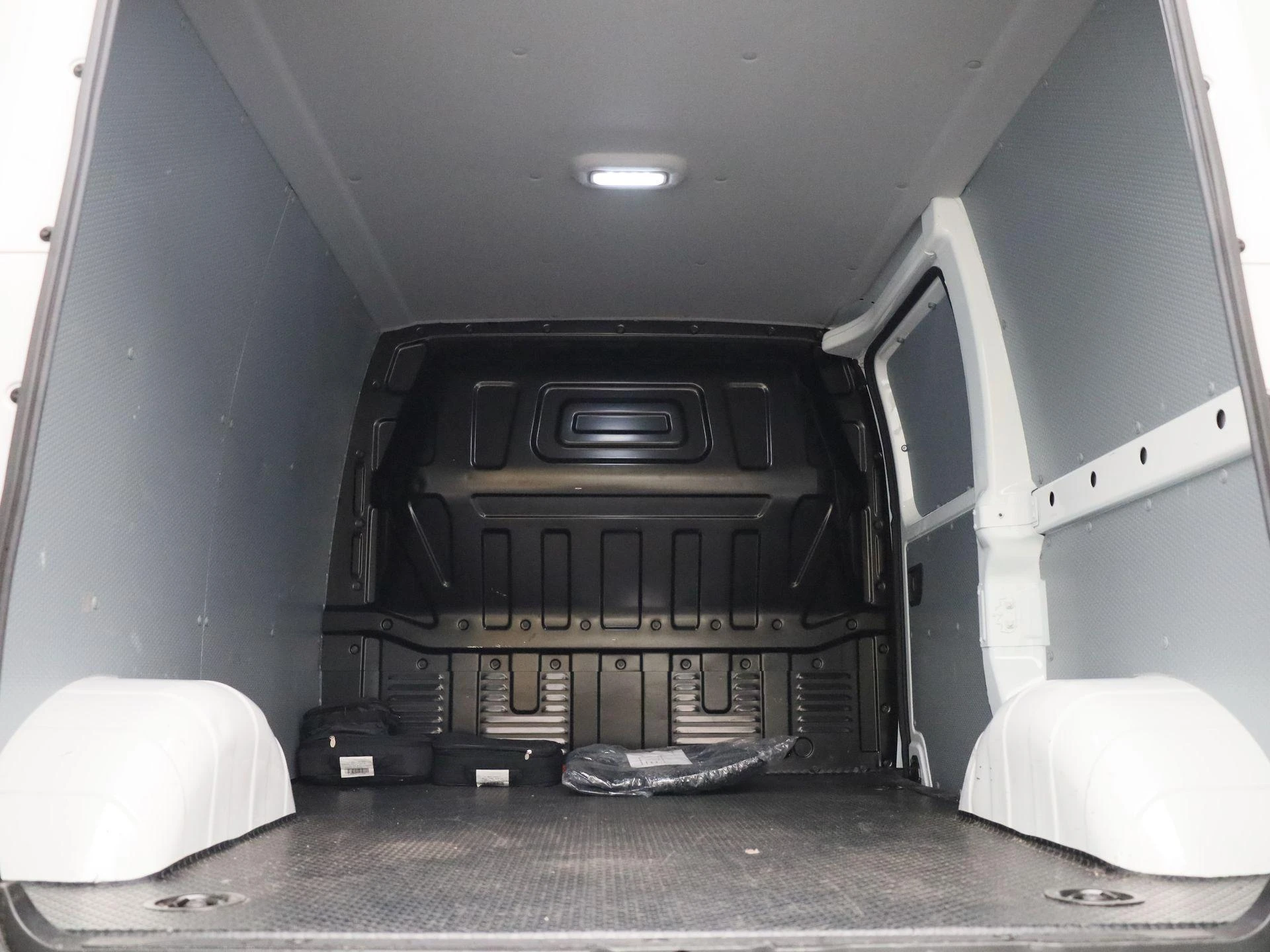 Maxus-eDeliver3-image-17