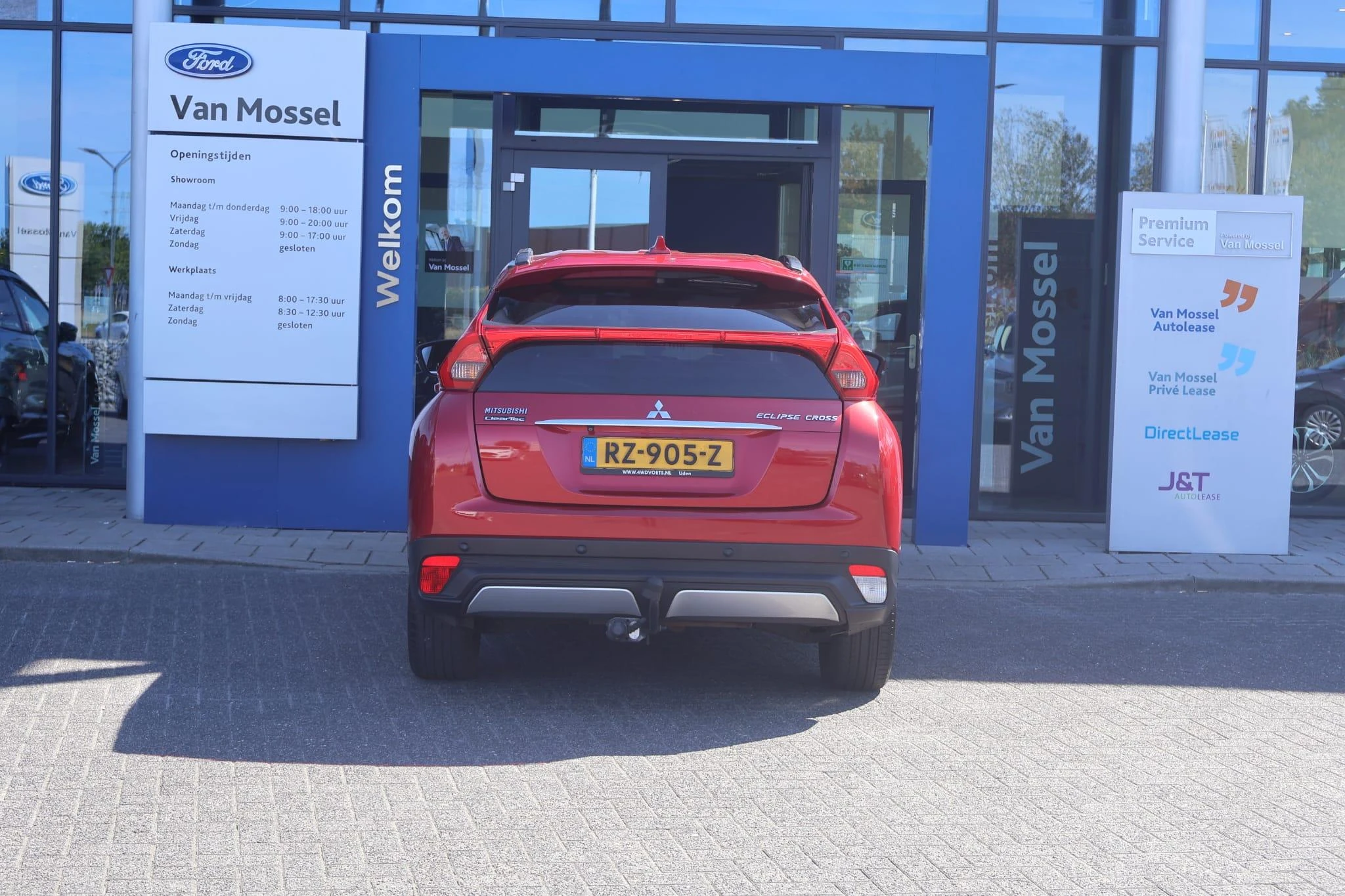 Mitsubishi-Eclipse Cross-image-5