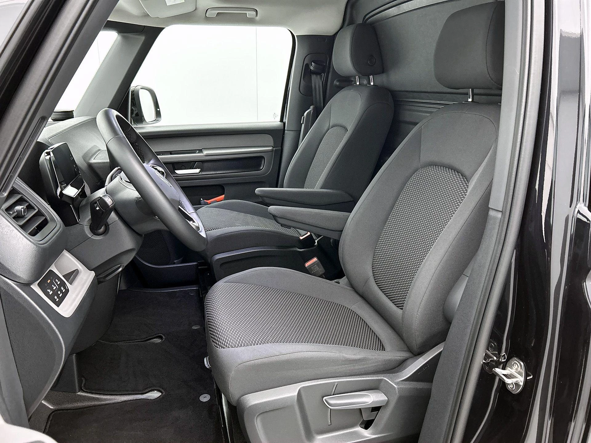 Volkswagen-ID. Buzz Cargo-image-32