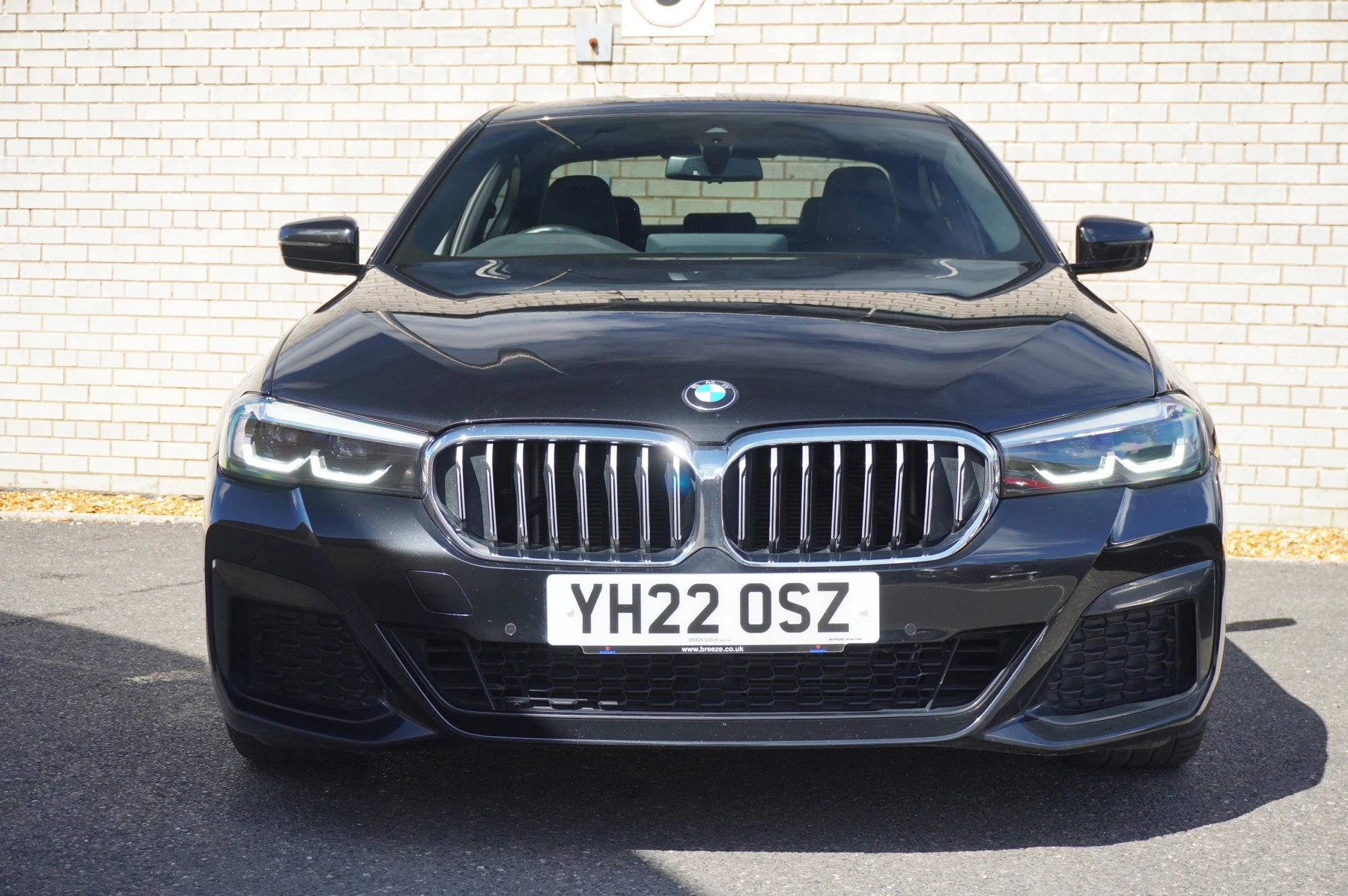 BMW-5 Series-image-6