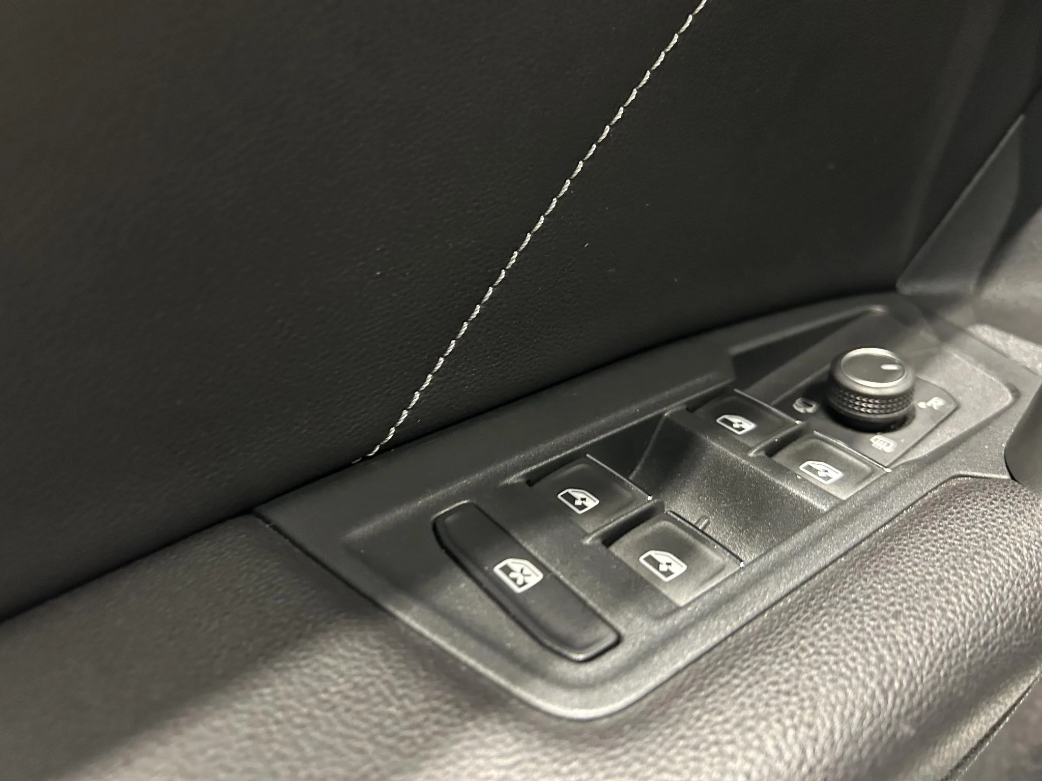 Volkswagen Tiguan 1.5 TSI 110kW DSG R-Line