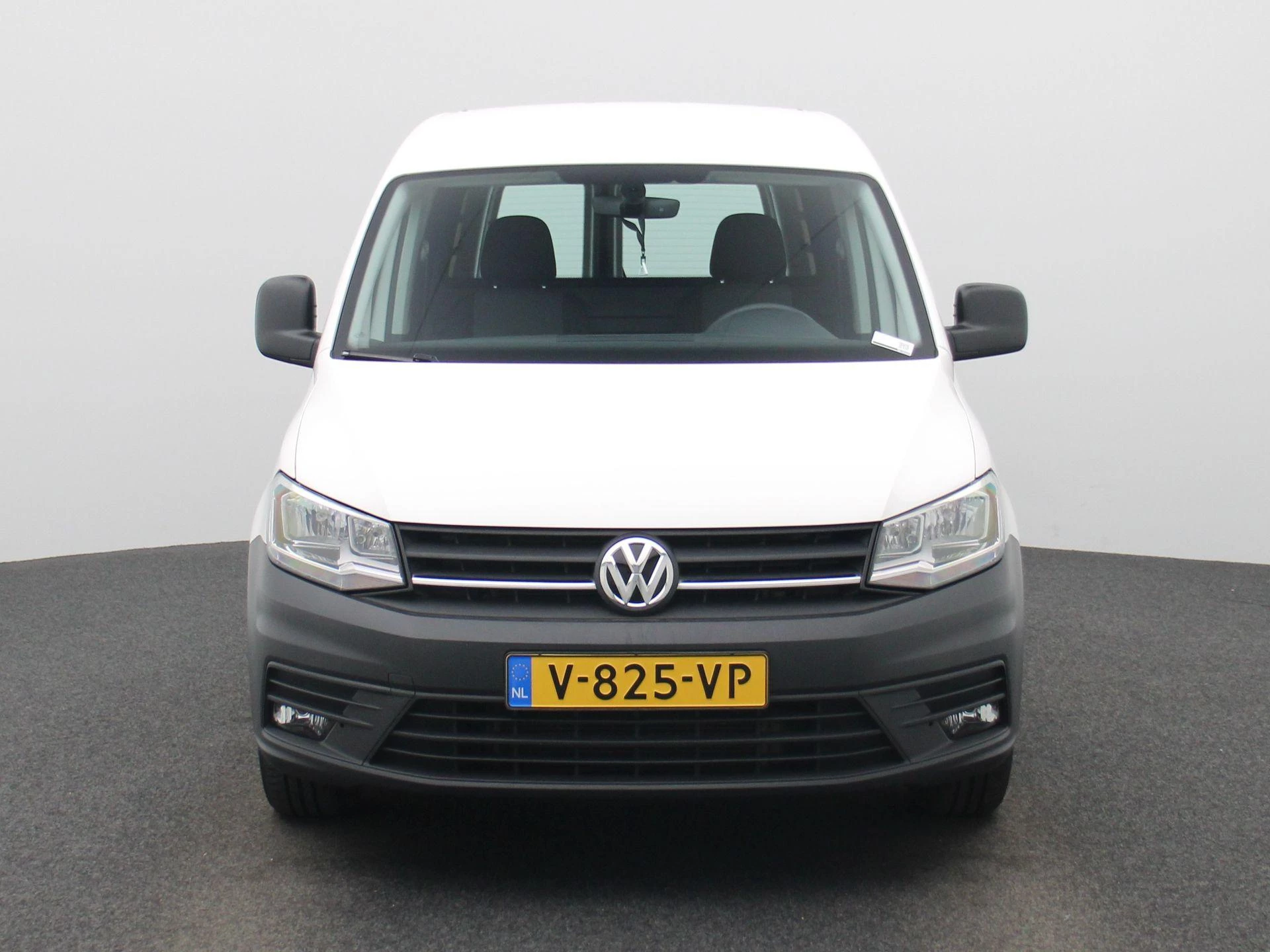 Volkswagen-Caddy-image-2