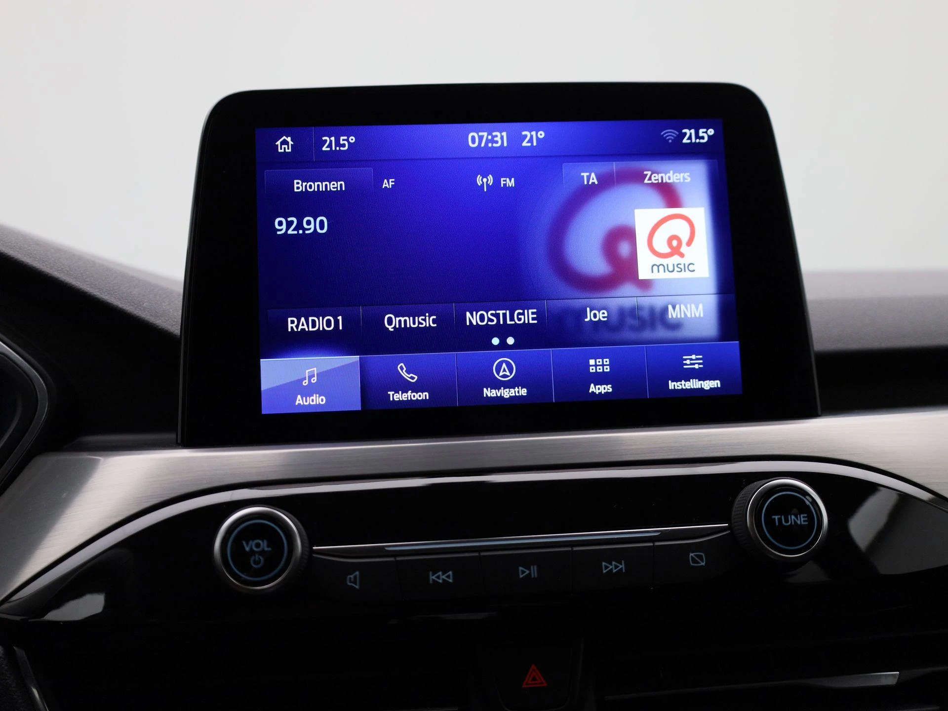 Ford-Kuga-image-21