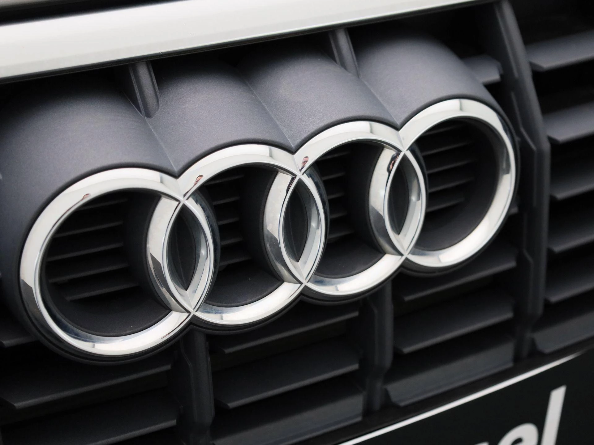 Audi Q3 35 TFSI S tronic Bus. Ed. Attraction