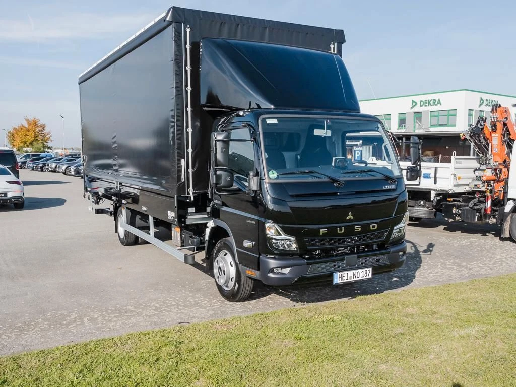FUSO-Canter-image-2