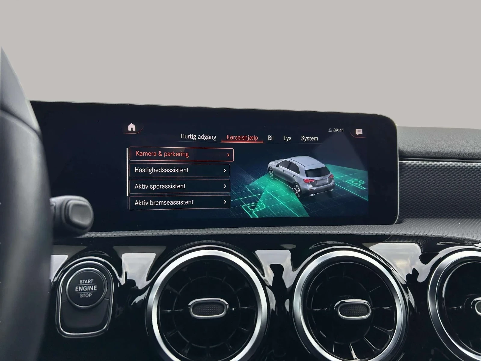 Mercedes-Benz-A-Klasse-image-18