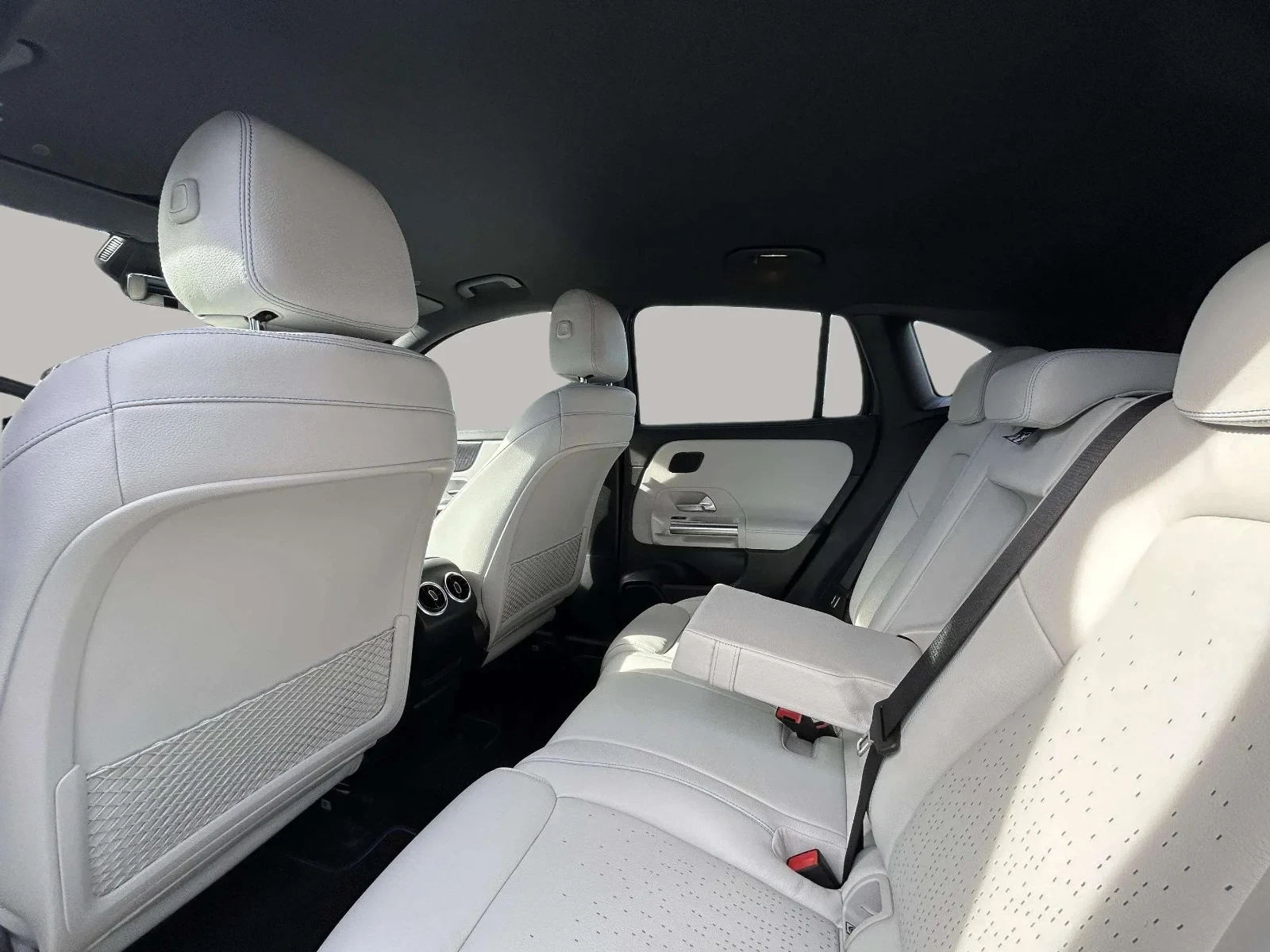 Mercedes-Benz EQA EQA300 AMG Line Edition 1 4Matic