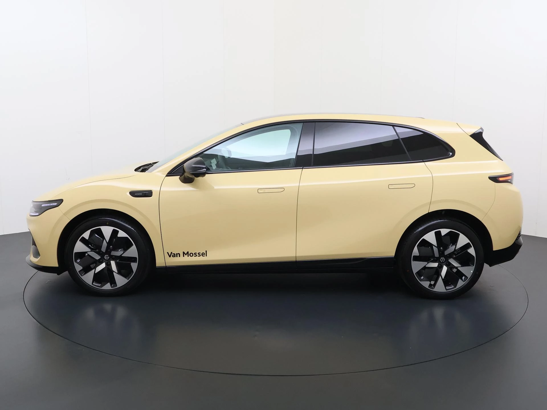 Leapmotor B05 ProMax Design 67.1 kWh