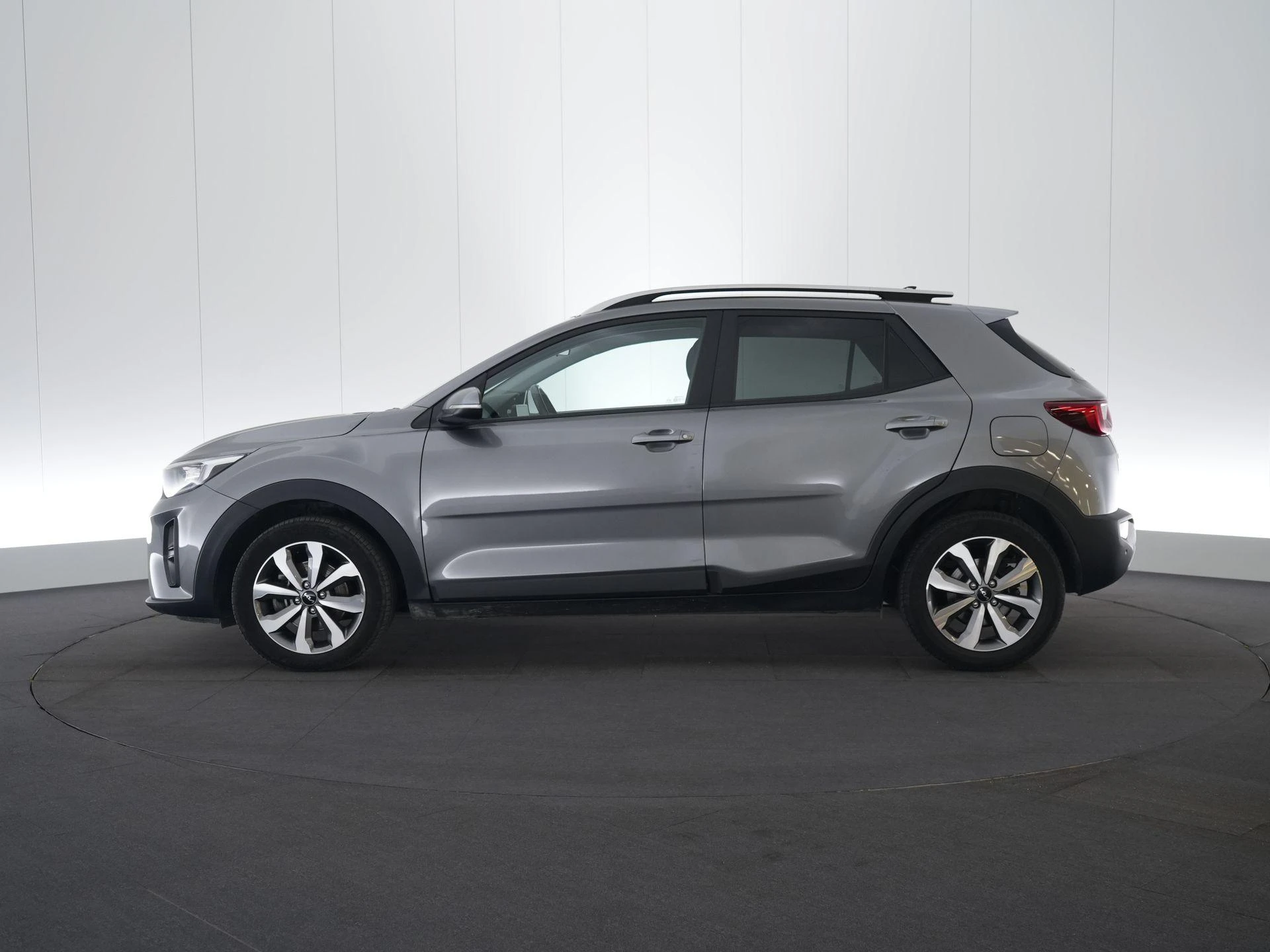Kia-Stonic-image-3