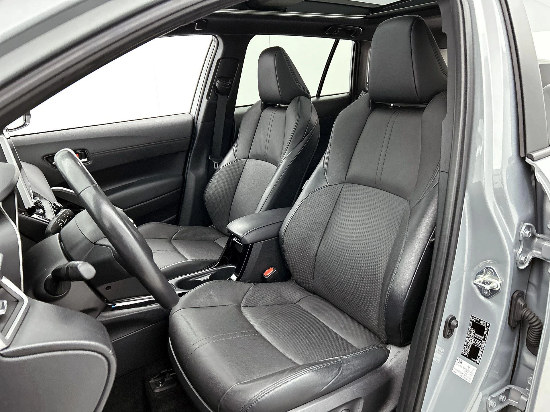 Toyota-Corolla Cross-image-41
