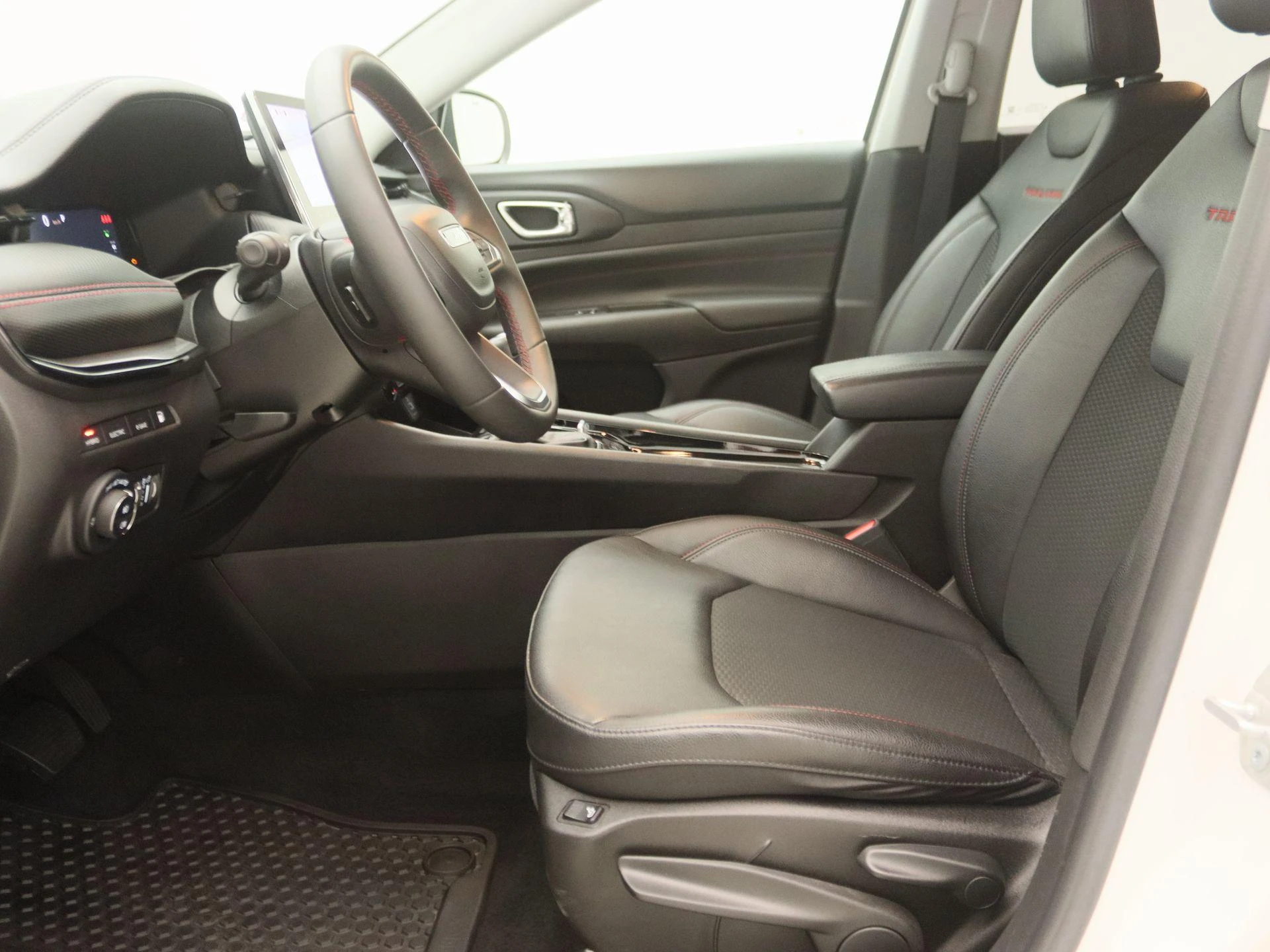 Jeep-Compass-image-12