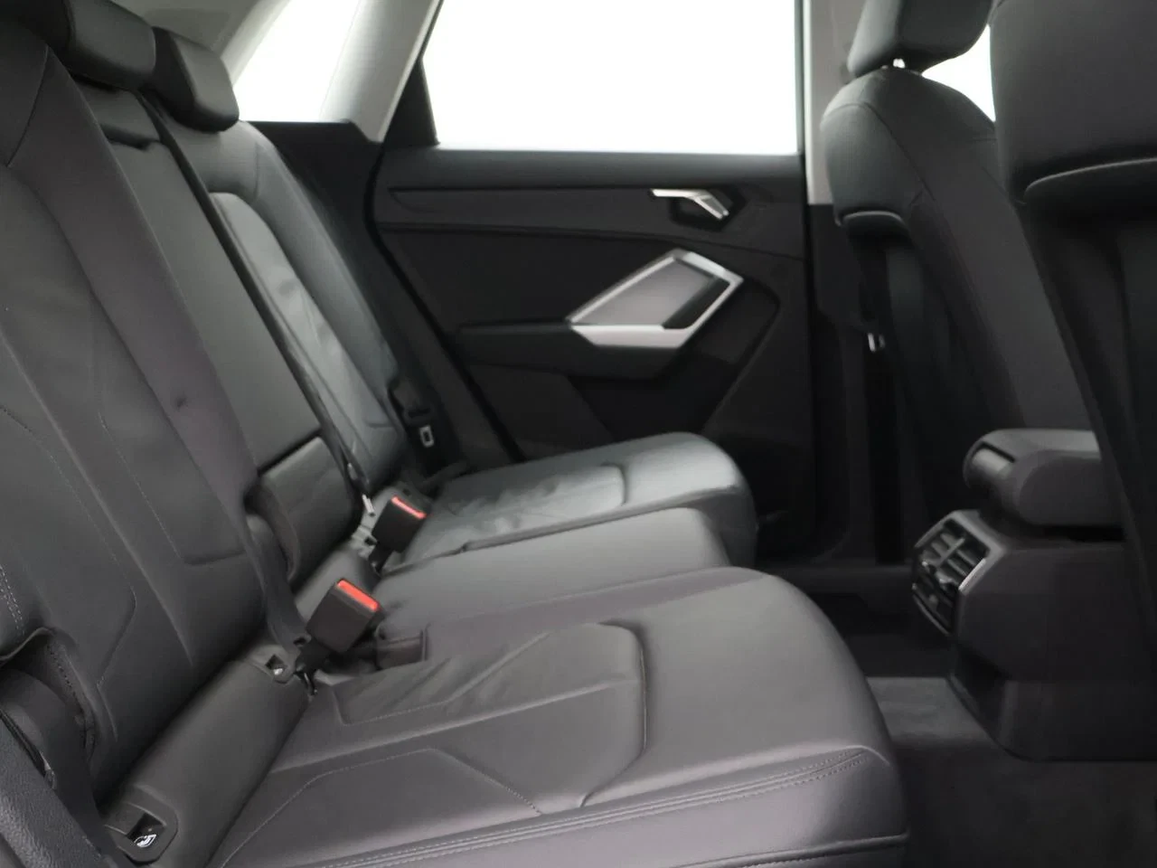 Audi-Q3-image-17
