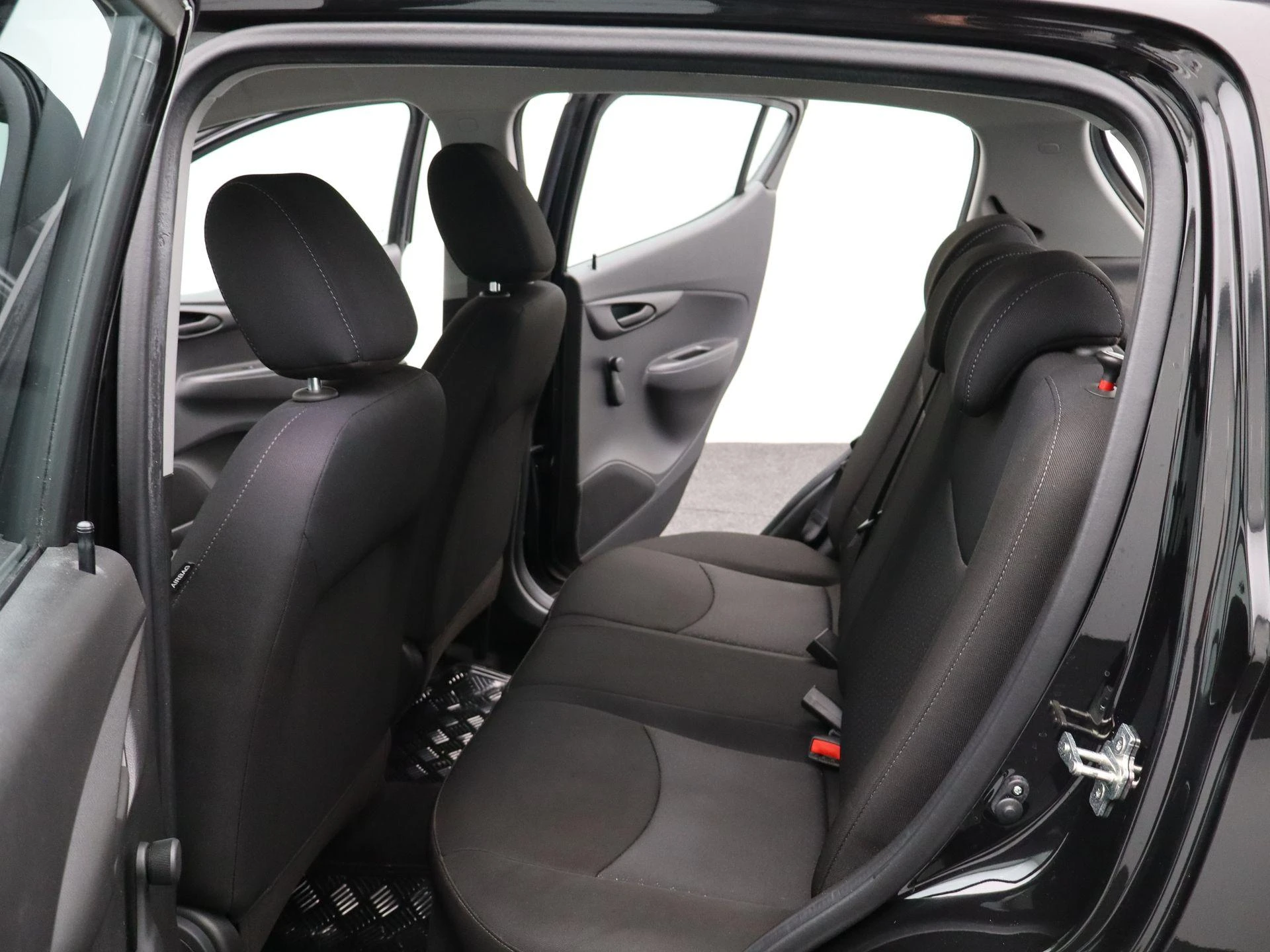 Opel-KARL-image-12