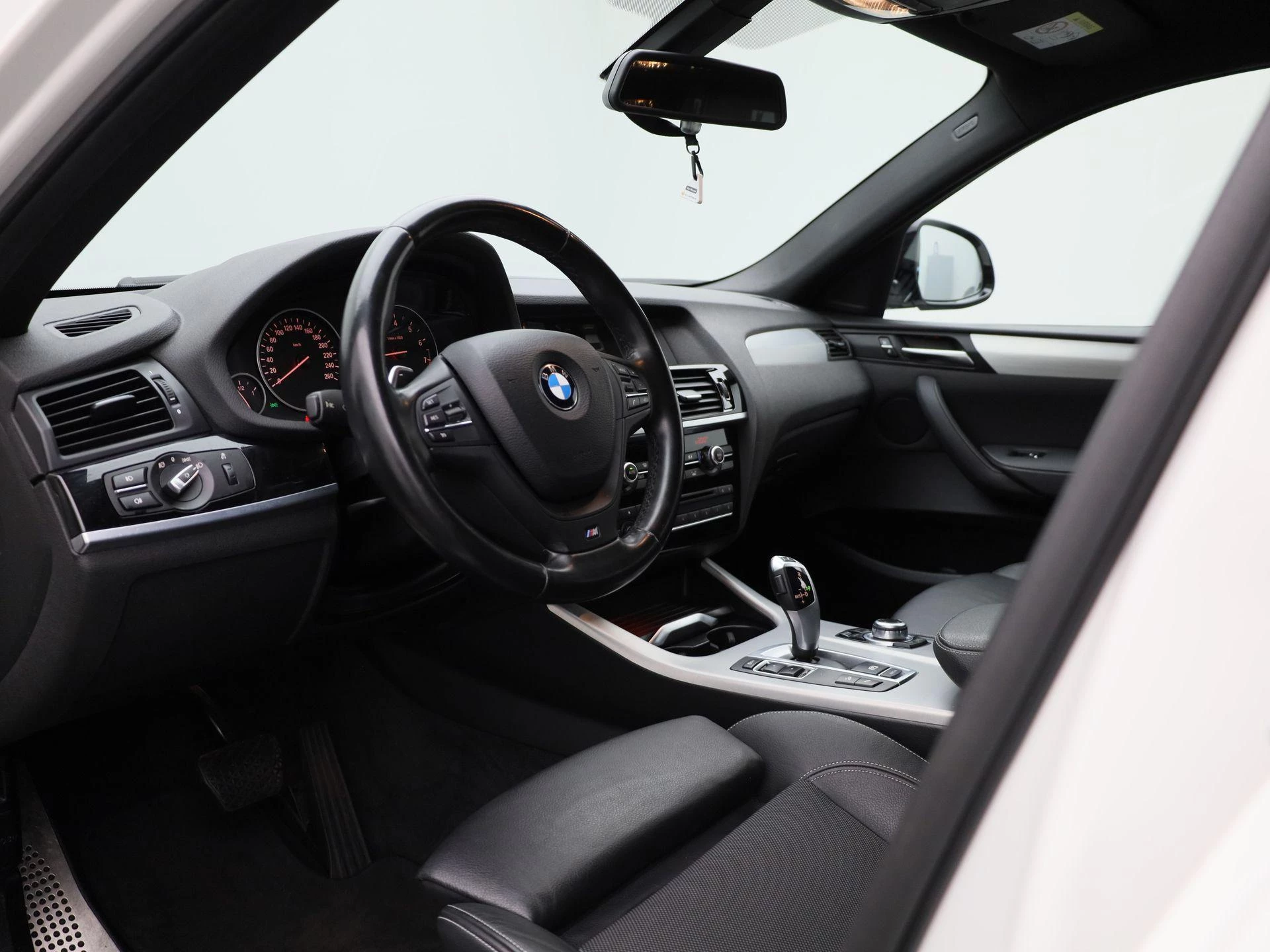 BMW-X4-image-32